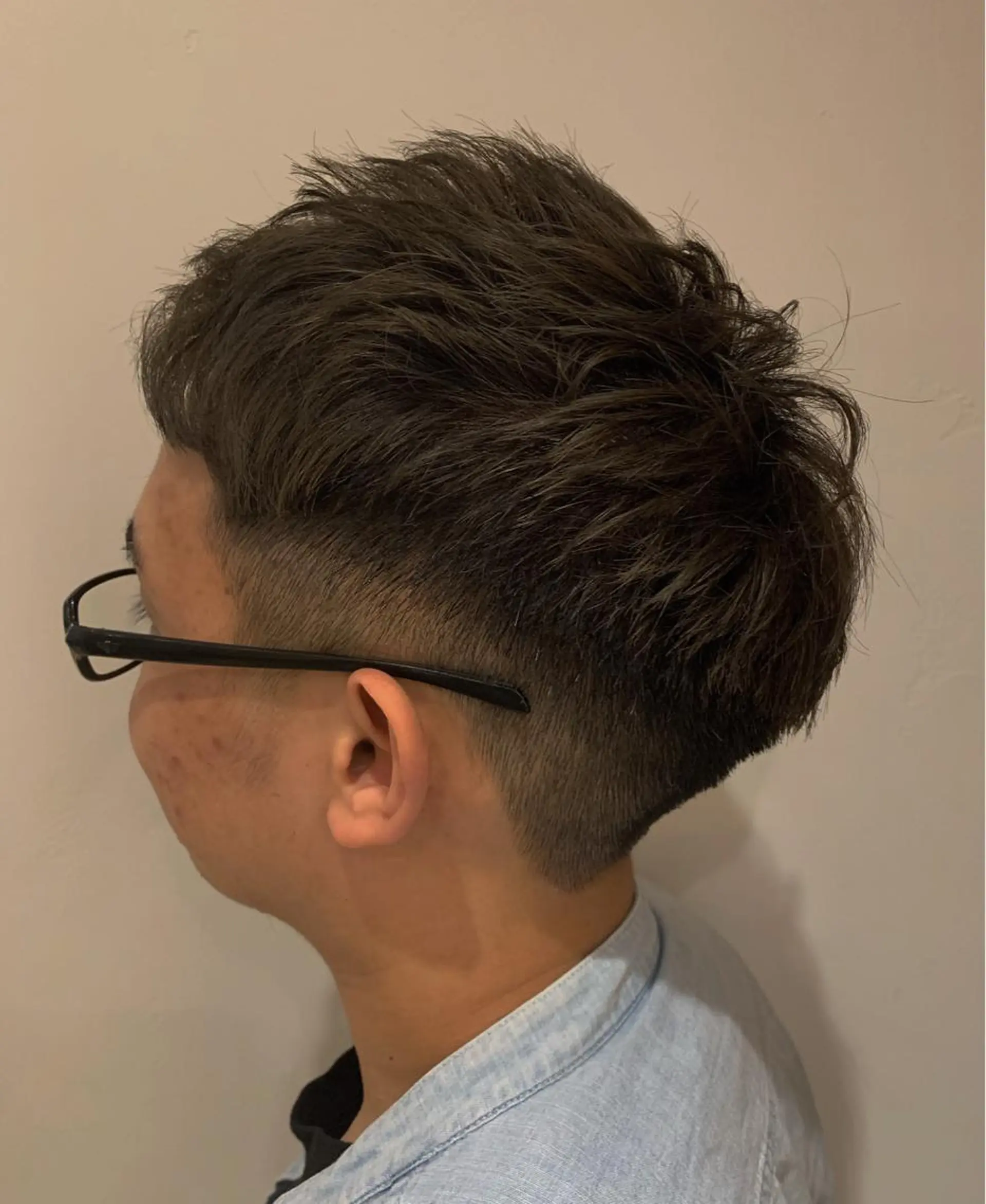 メンズ 刈り上げ ハニーバイ コードのヘアスタイル