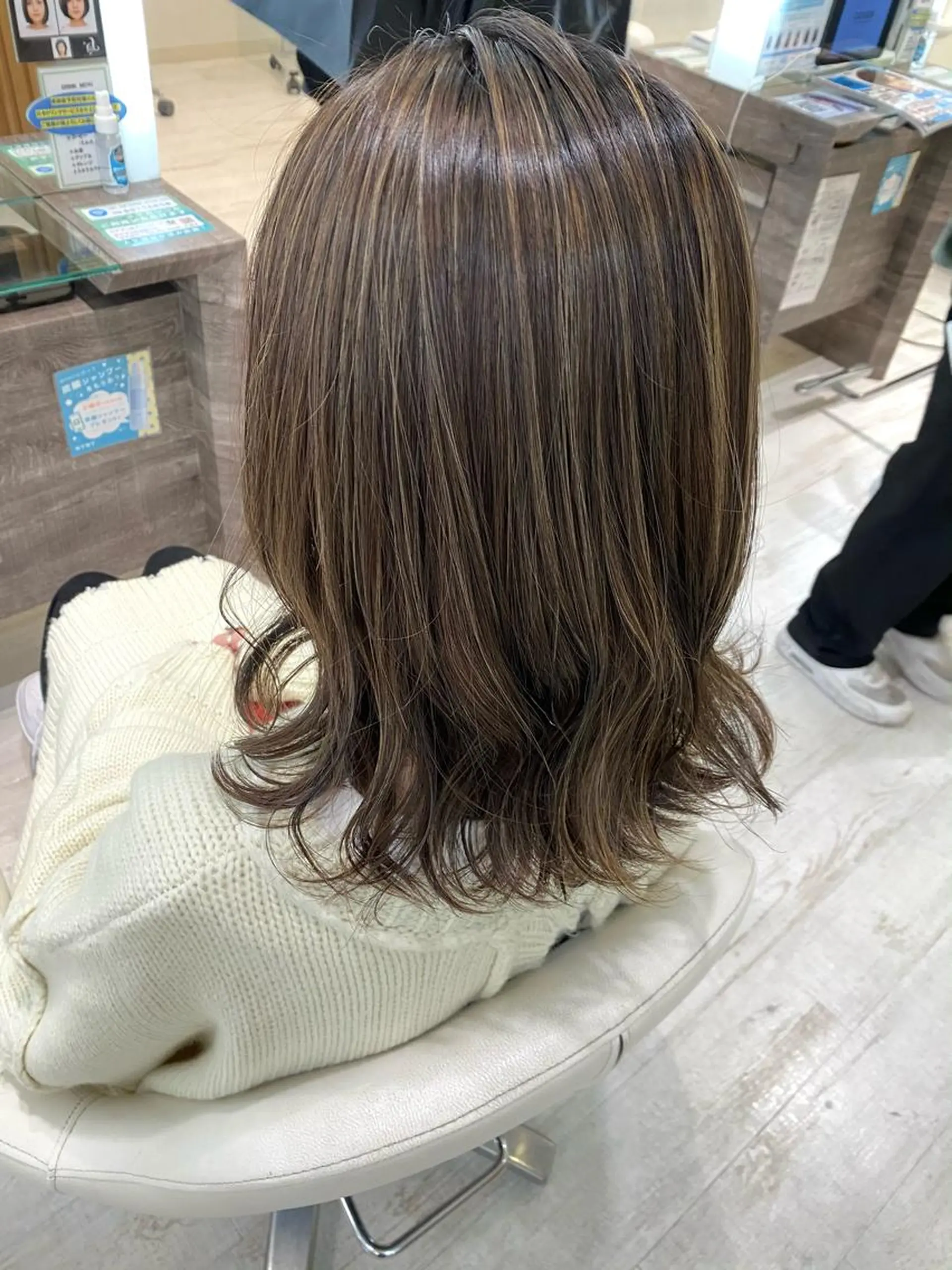 ミディアム カラー ハイライトカラー イルミナカラー ハイライト ショート/ボブ🌿 大野ちかのヘアスタイル