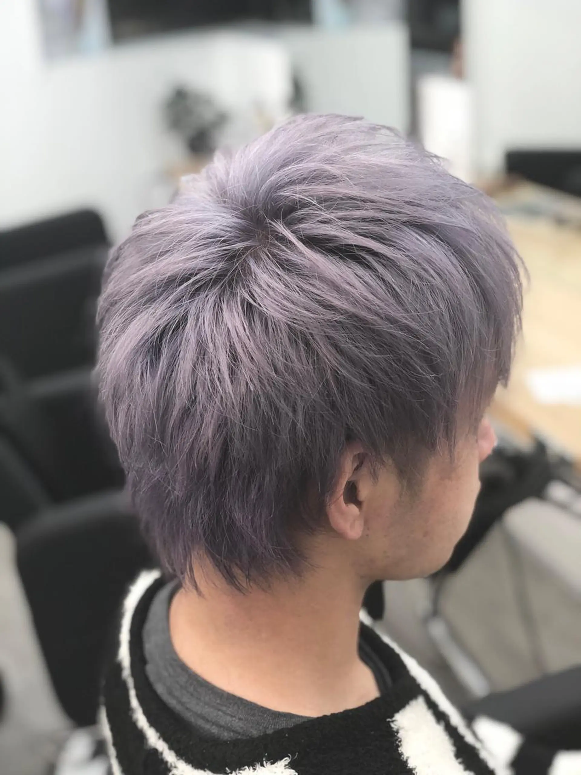 メンズ メンズブリーチ EIGHT 船橋のヘアスタイル