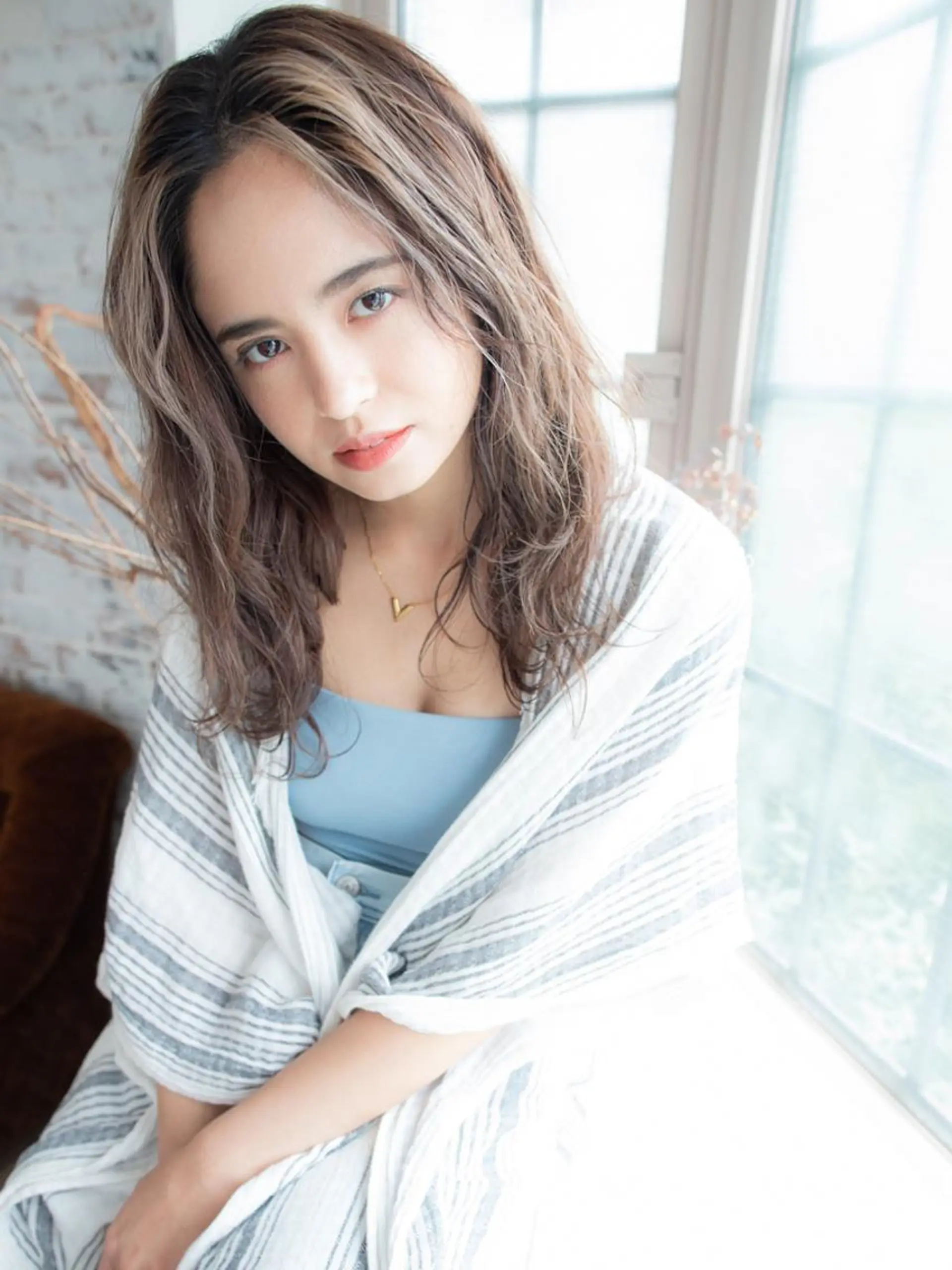 ロング カラー ベージュカラー ハイライトカラー ハイライト ヘアカラー 北九州美容室 🕊️わかな✂︎のヘアスタイル