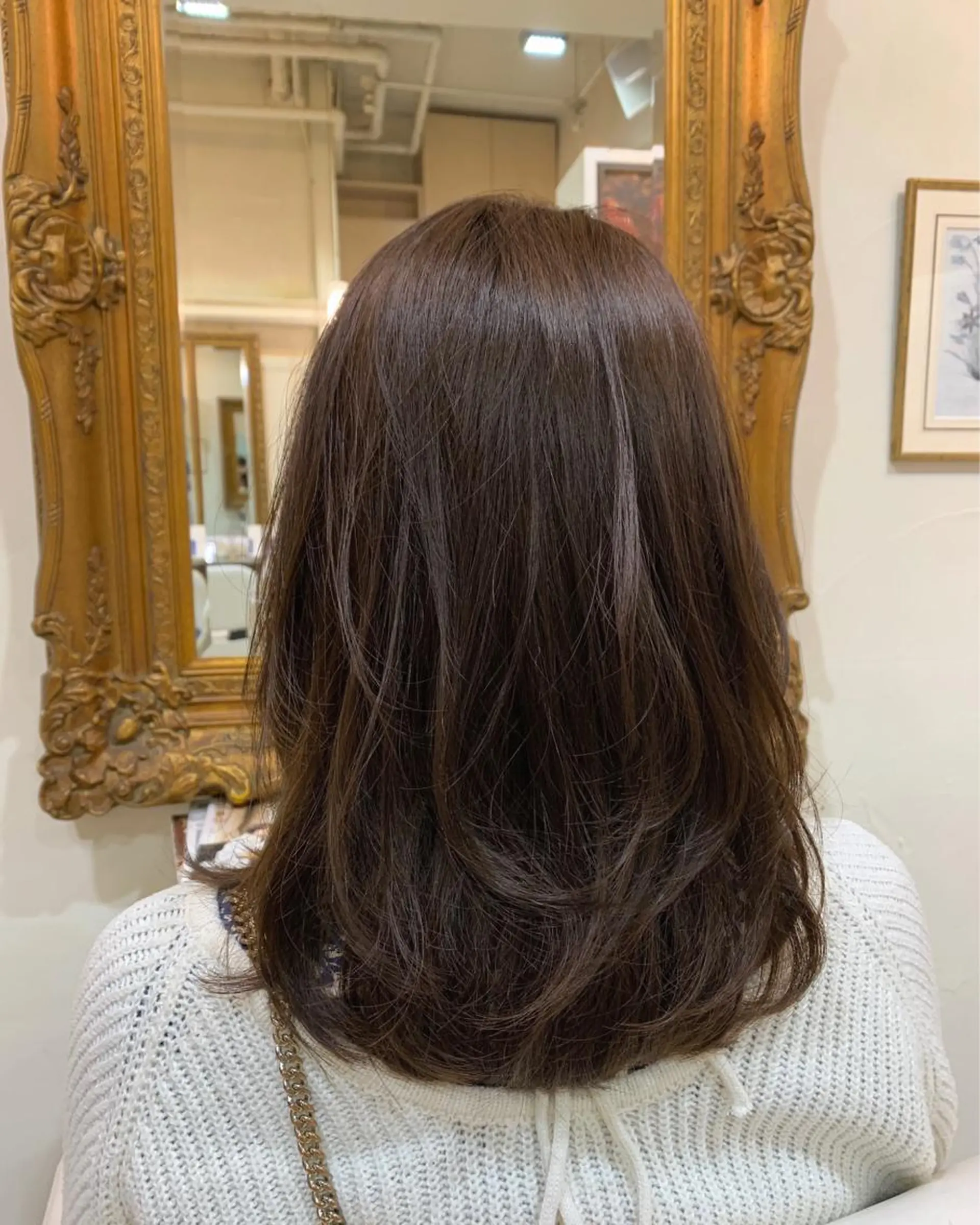 ミディアム カラー ブラウンカラー ナチュラルブラウン オブヘア鷺沼所属・立石 タテイシのヘアスタイル