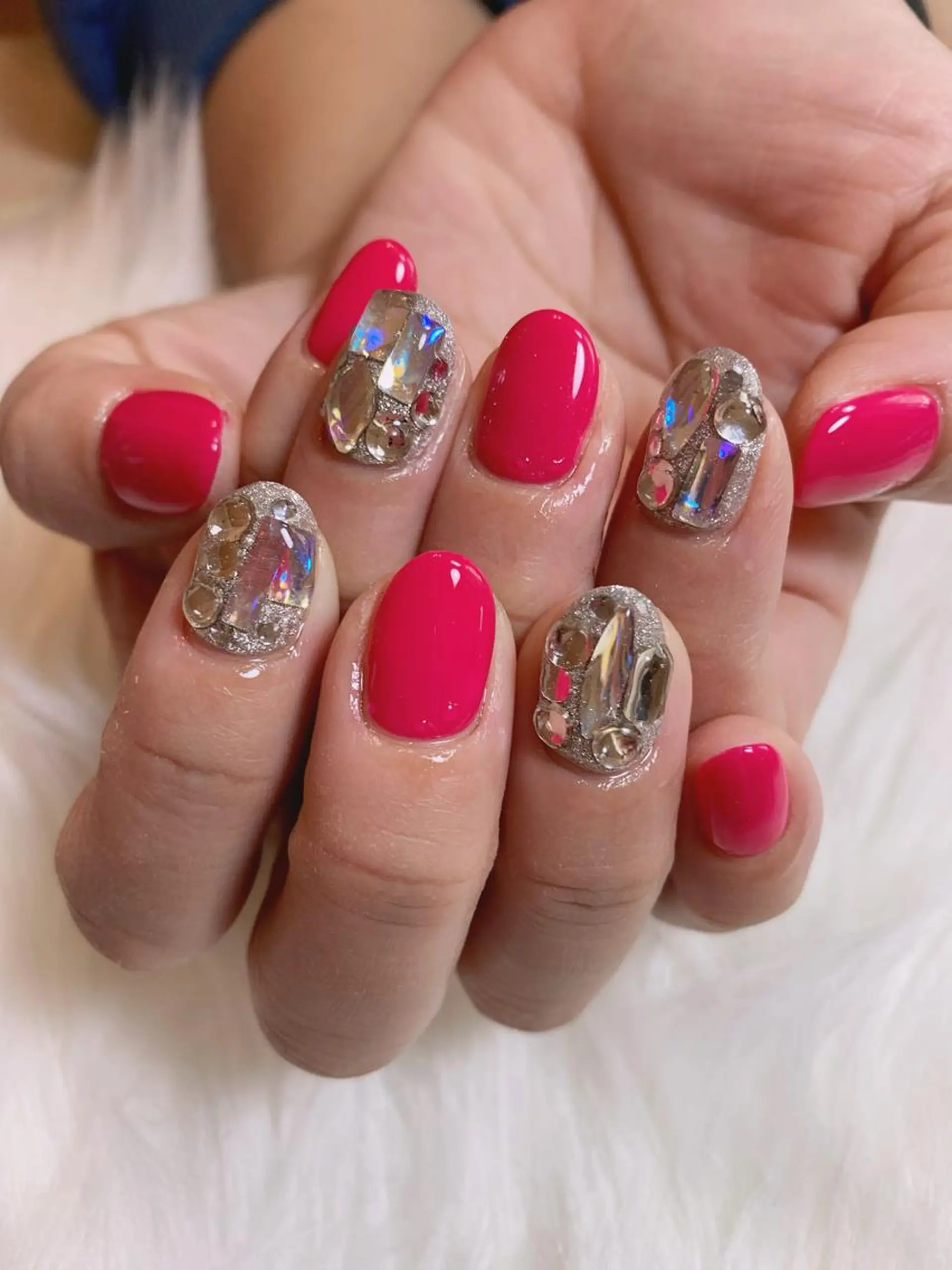 ネイル miu miuのネイルデザイン
