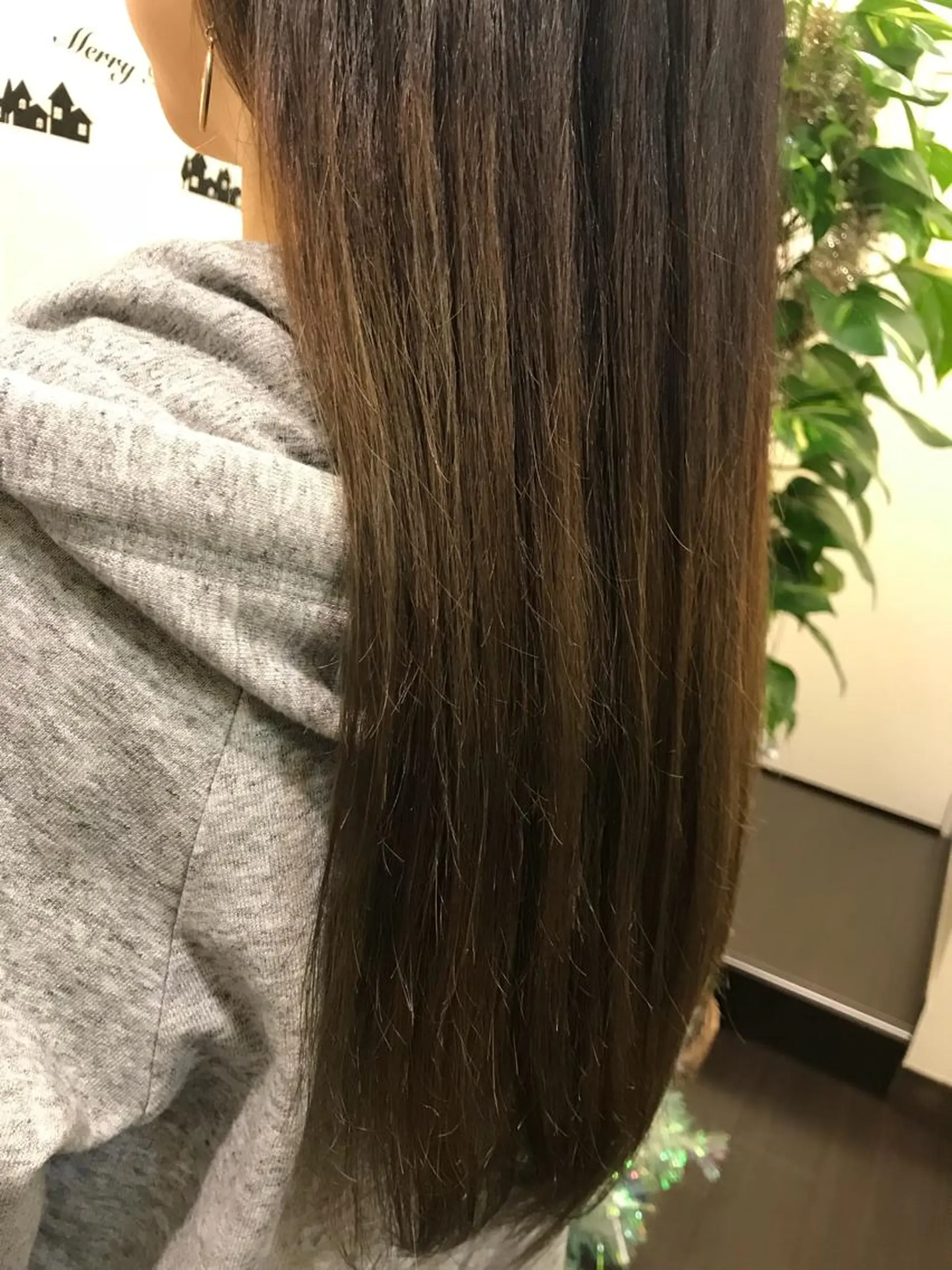 ロング soto所属・安藤 芽衣のヘアスタイル