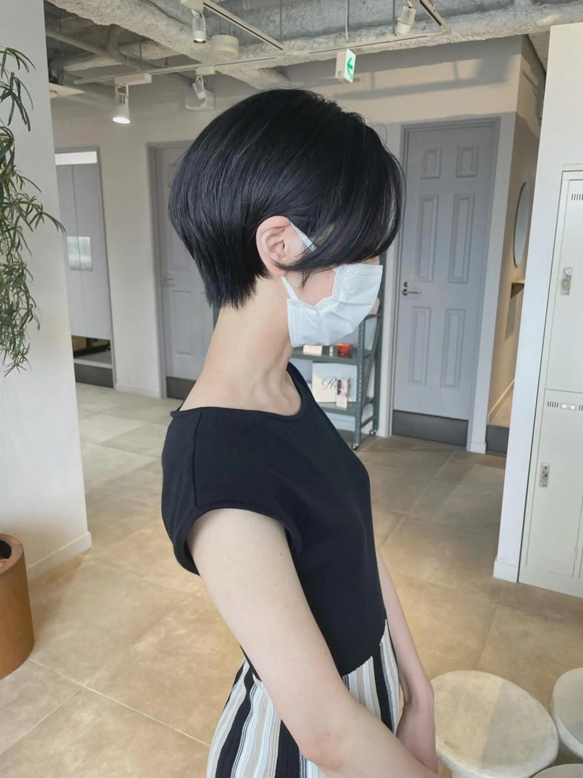 ショート レイヤー/髪質改善カ ラ-🤍津田奈々美‎のヘアスタイル