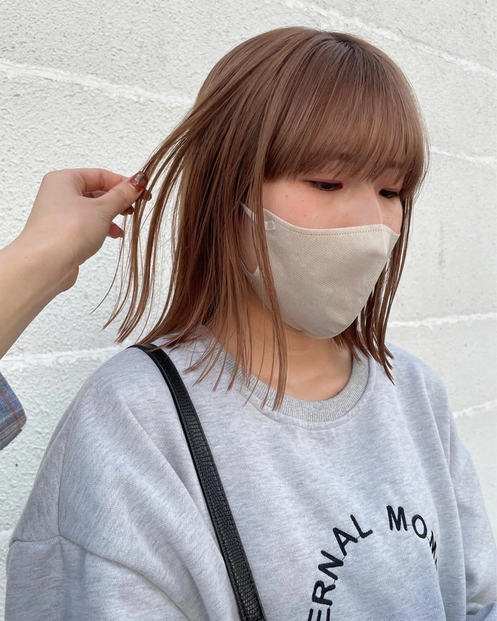 ミディアム カラー silo所属・silo MOKA 顔周りカット🦦のヘアスタイル