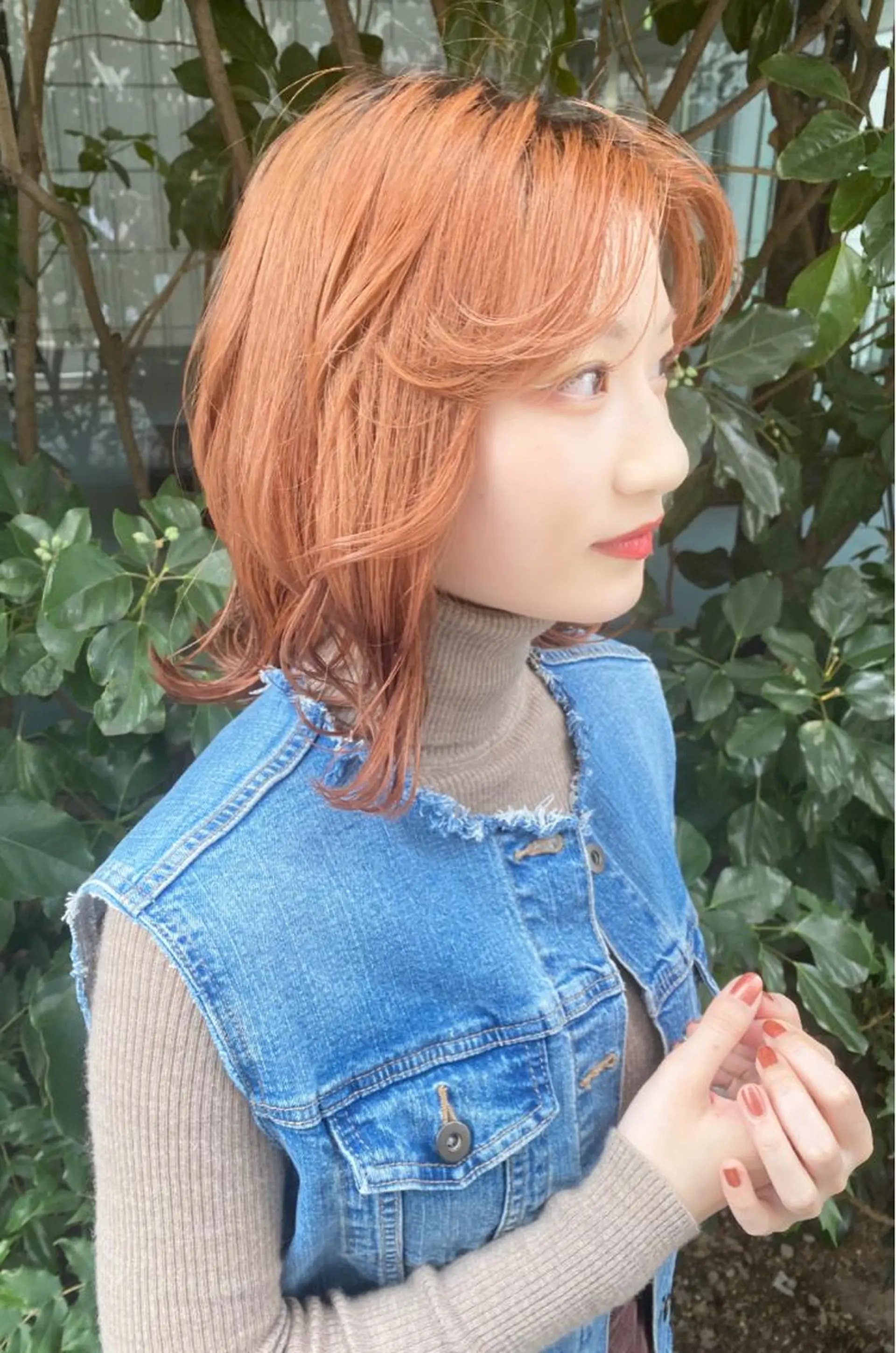 ミディアム カラー 切りっぱなしロブ カット 山崎 雄太のヘアスタイル