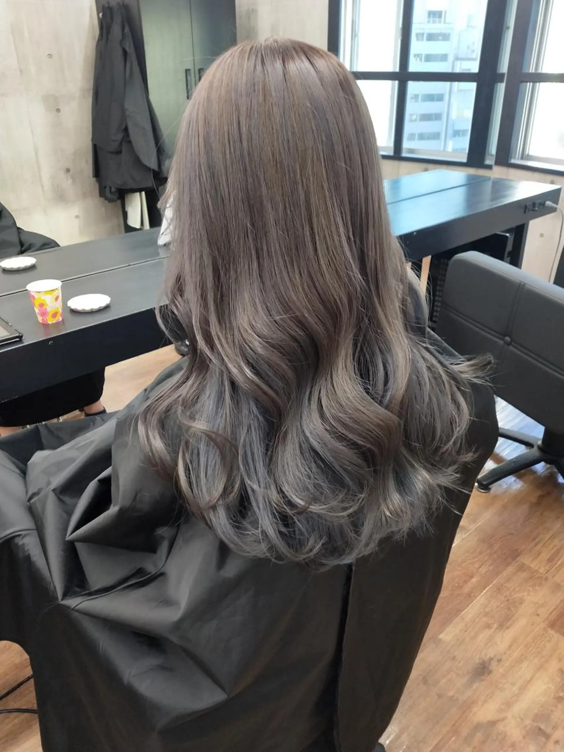ロング salowin銀座6丁目所属・20代後半〜30代 支持率◎Megumiのヘアスタイル