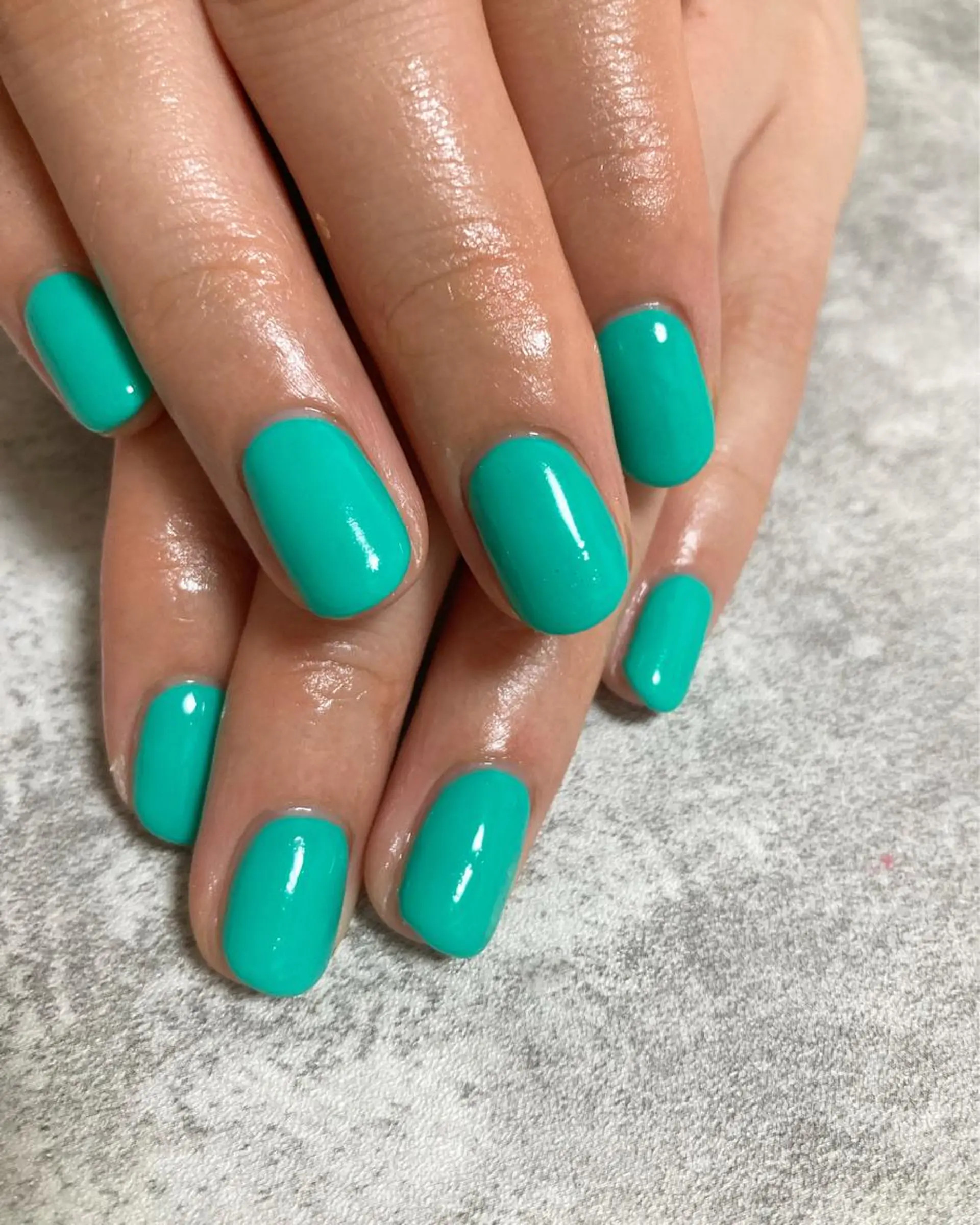 ネイル ワンカラーネイル ハンドネイル M`sプライベートサロン所属・Ｍ`s プライベートサロンのネイルデザイン