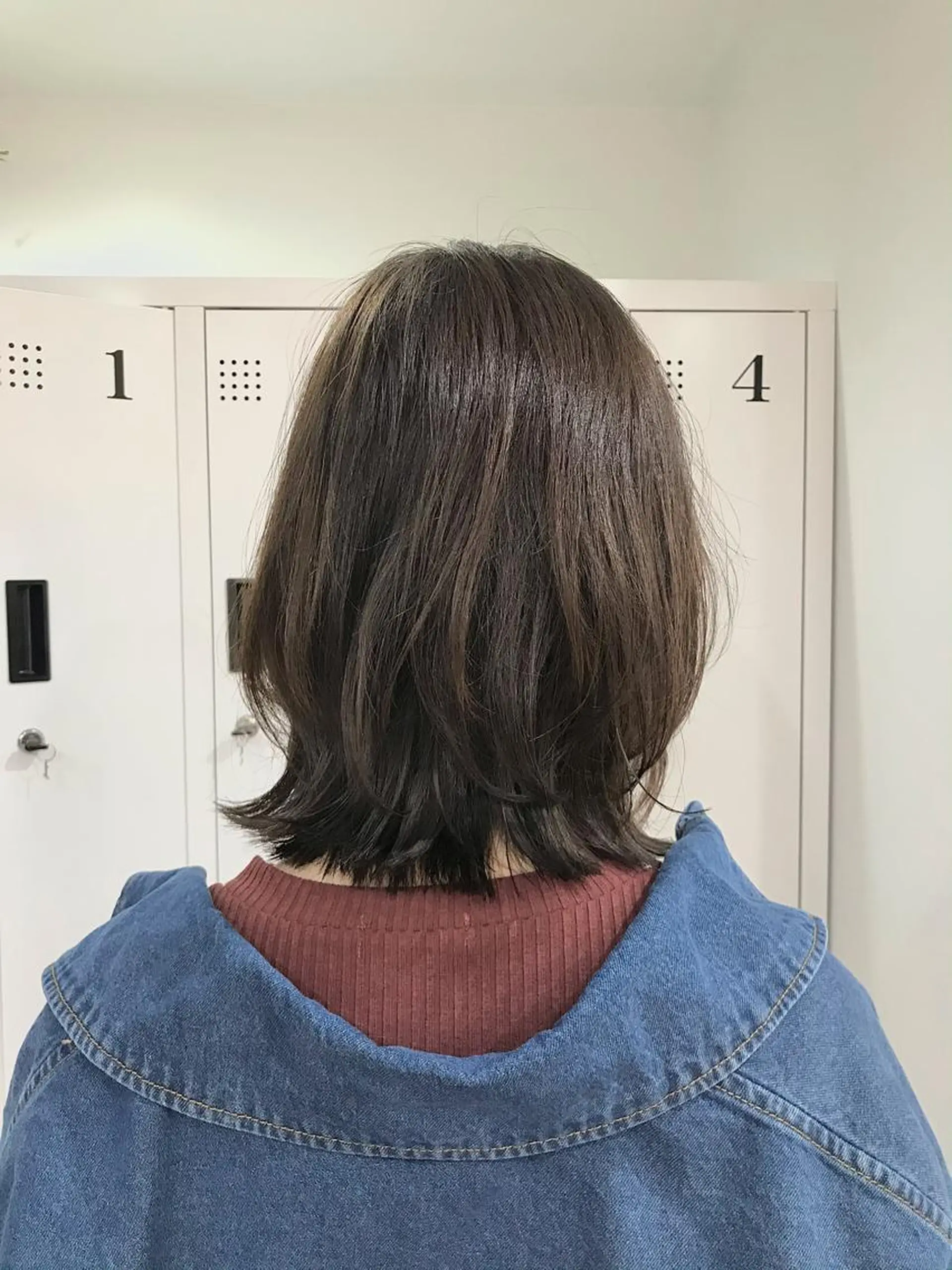 ミディアム ボブレイヤー ボブ レイヤーカット GRAFF  hair GINZA所属・オカダ ノゾミのヘアスタイル