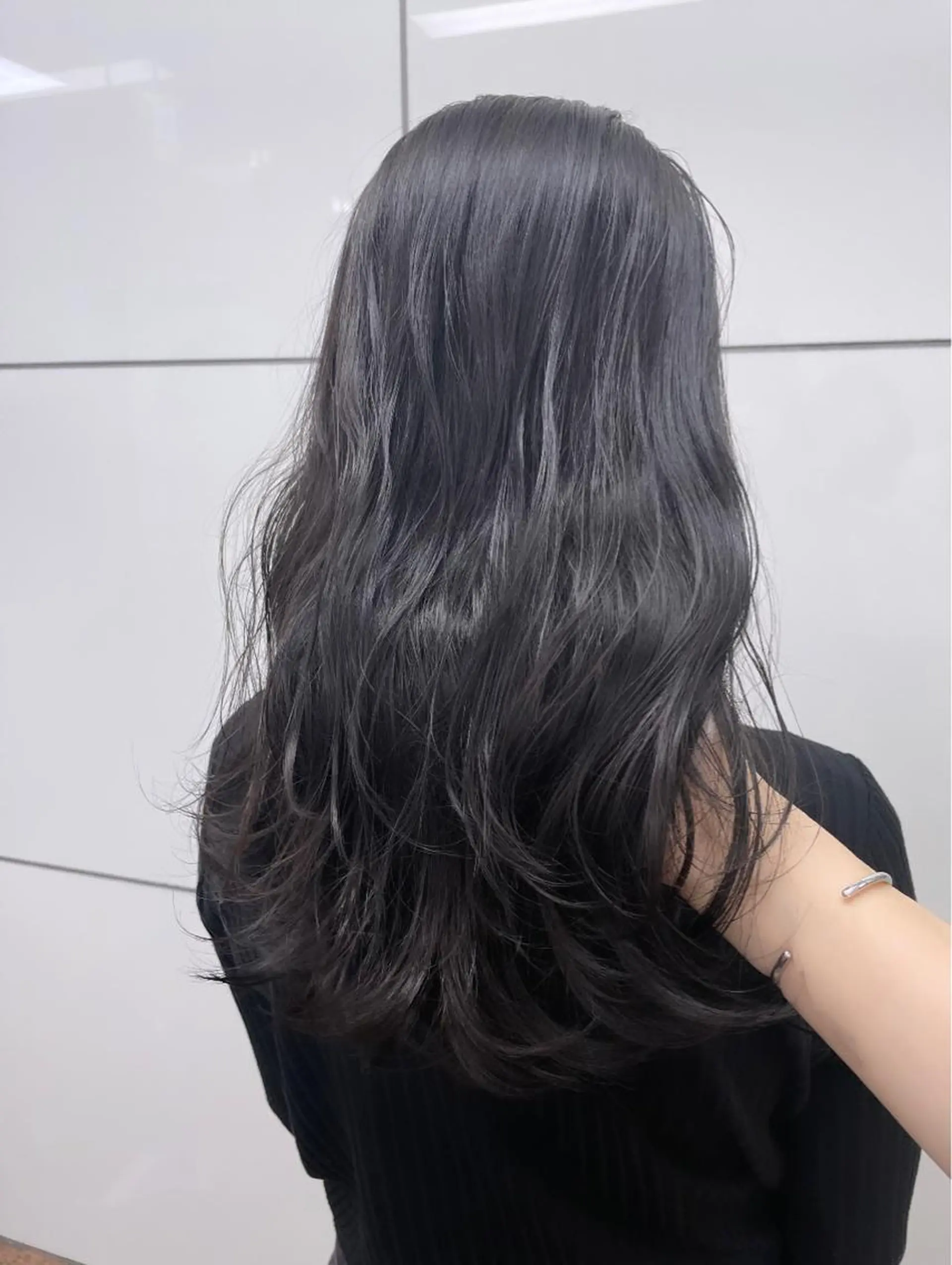 セミロング ヘアカラー トリートメント 髪質改善カラー 🫧川井麻由のヘアスタイル