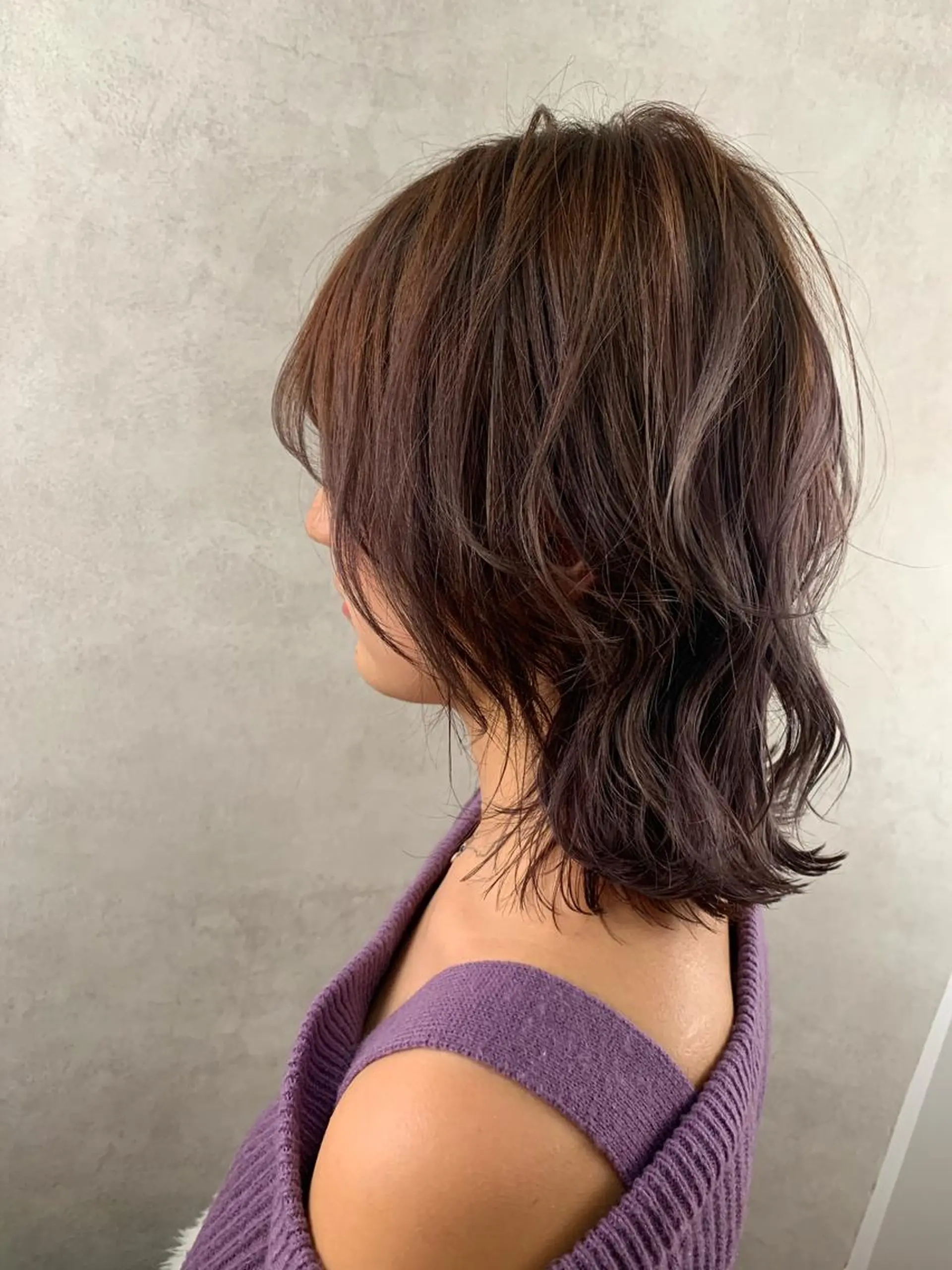 ミディアム アッシュ ミルクティーベージュ の魔術師　manaeのヘアスタイル