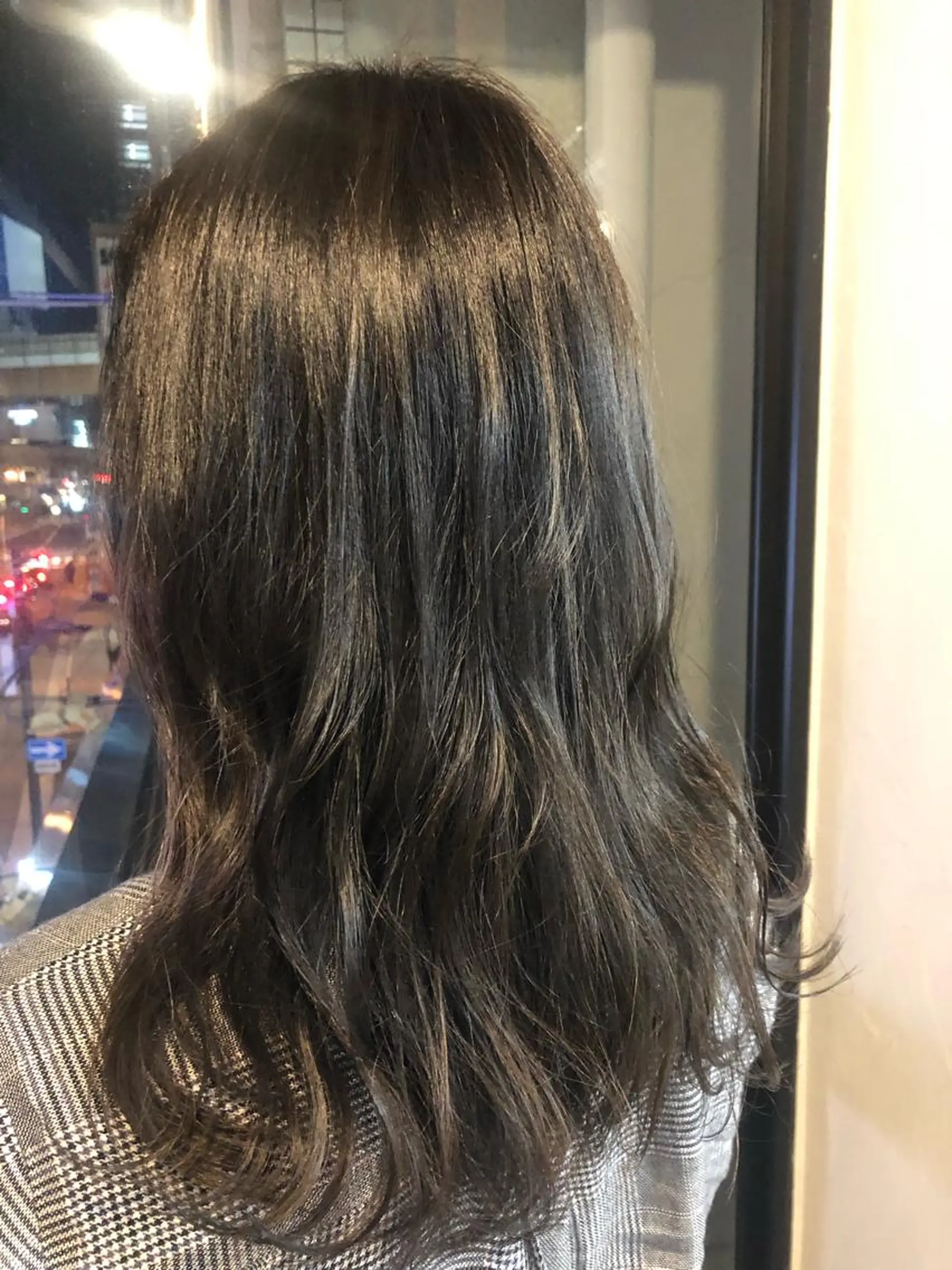 ミディアム カラー 髪質改善＆ブリーチ 伊勢　祐一郎のヘアスタイル