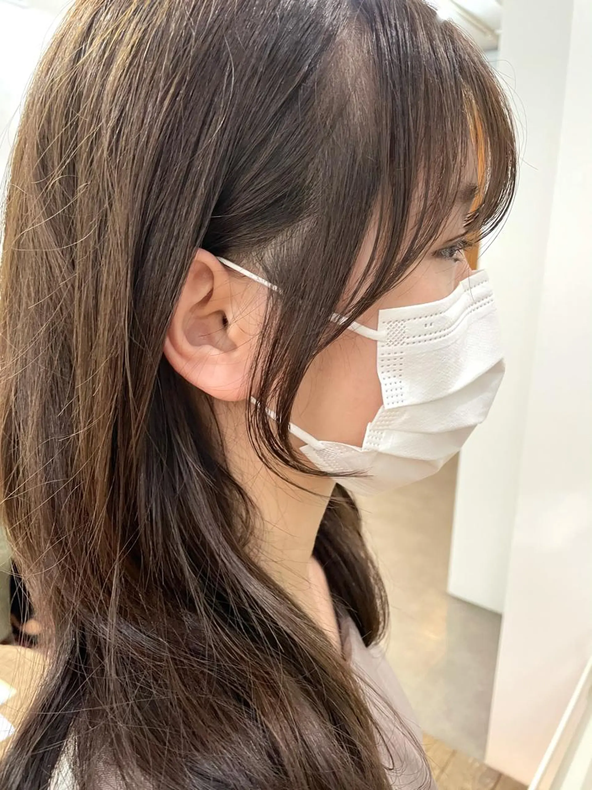 ロング カラー エギョモリ カット ヘアカラー トリートメント chama レイヤーカットのヘアスタイル