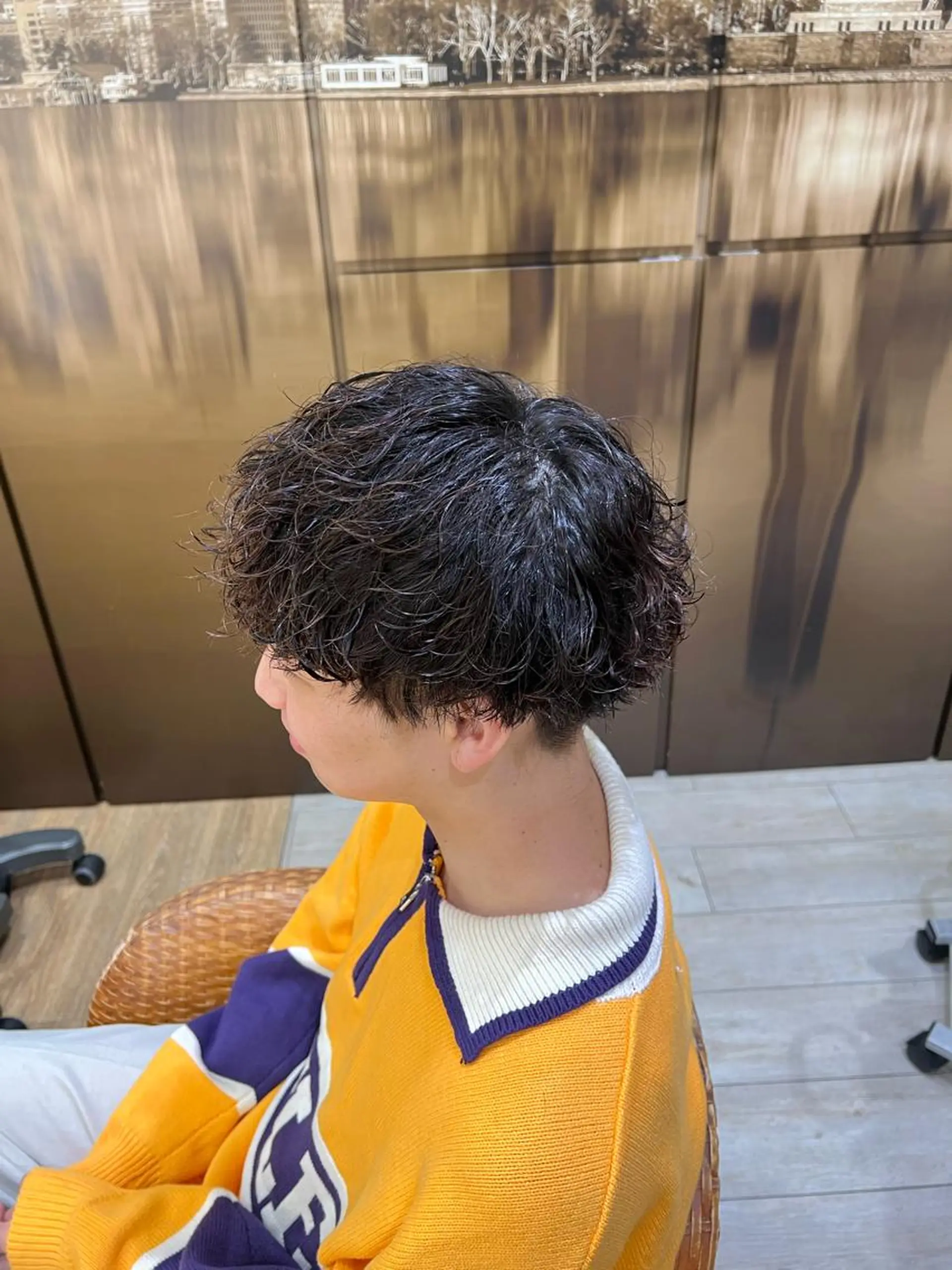 パーマ メンズ メンズパーマ 波巻きパーマ カット パーマ 赤本悠斗波巻きパーマ メンズパーマのヘアスタイル