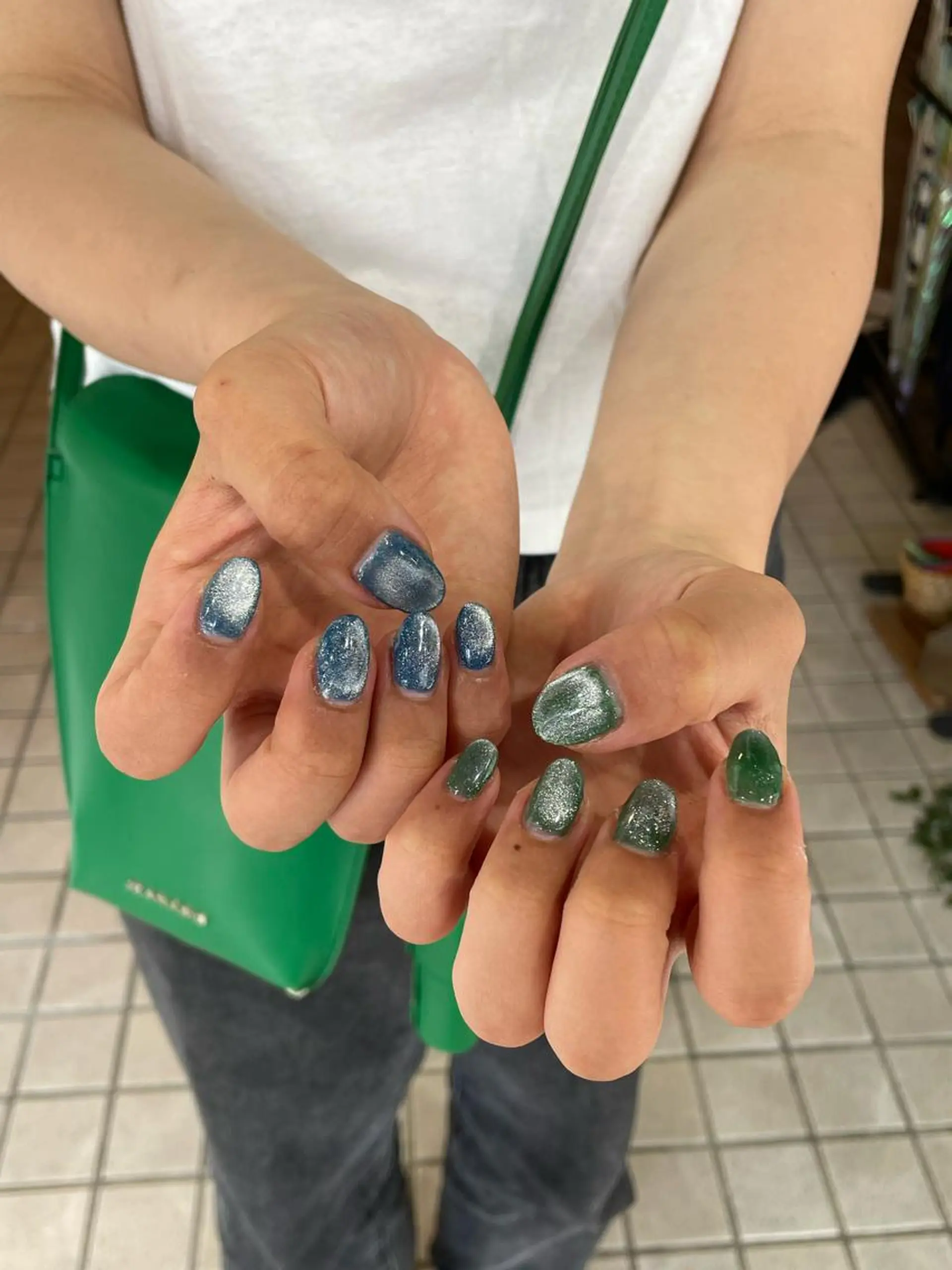 ネイル マグネットネイル ハンドネイル メンズ/艶髪/カラー サクラ🌸のヘアスタイル