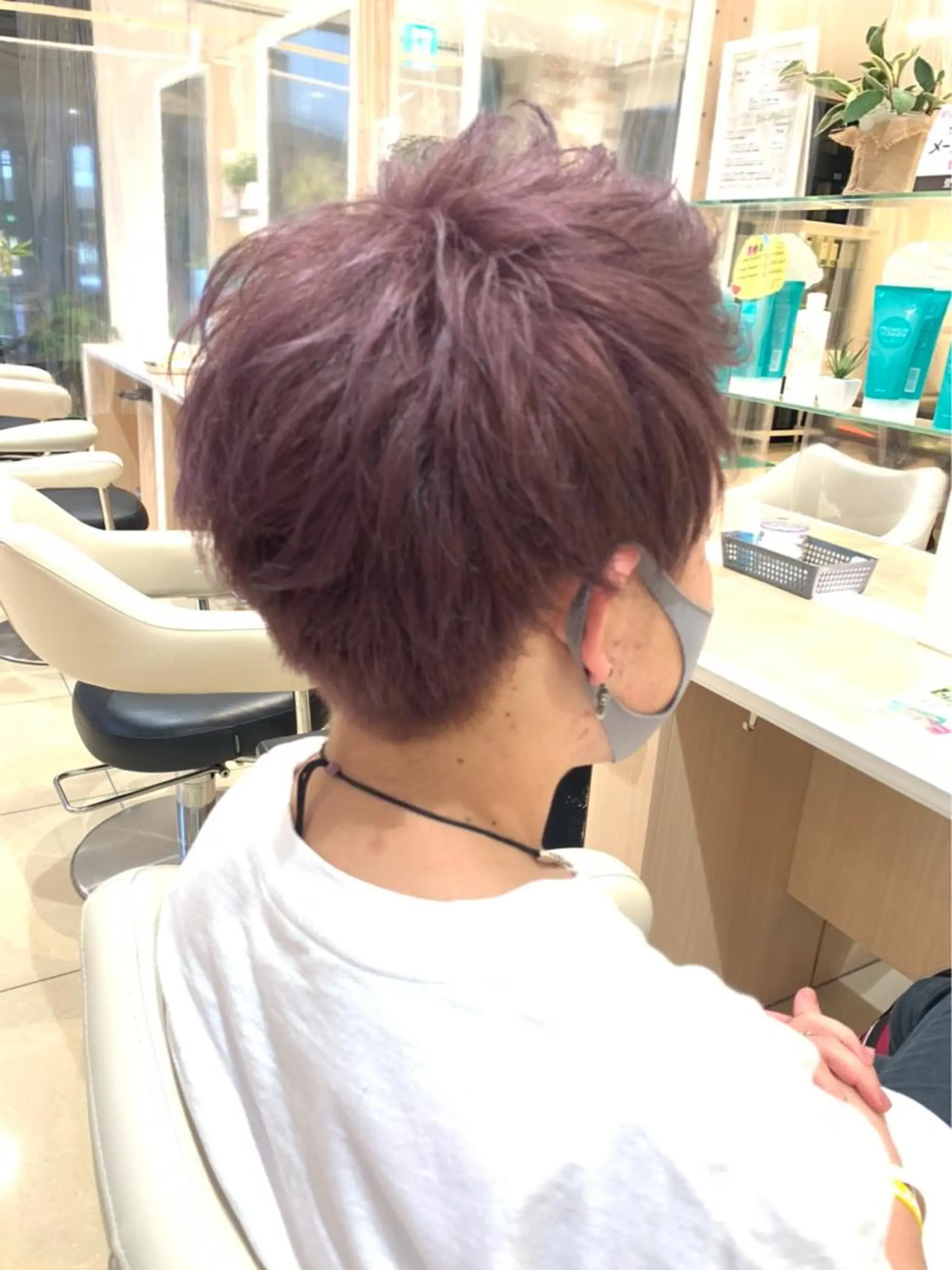 ショート カラー メンズ ピンクカラー ショートヘア IwAsh中山所属・✂︎中山ブリーチ・ パーマ✂︎露木智也のヘアスタイル