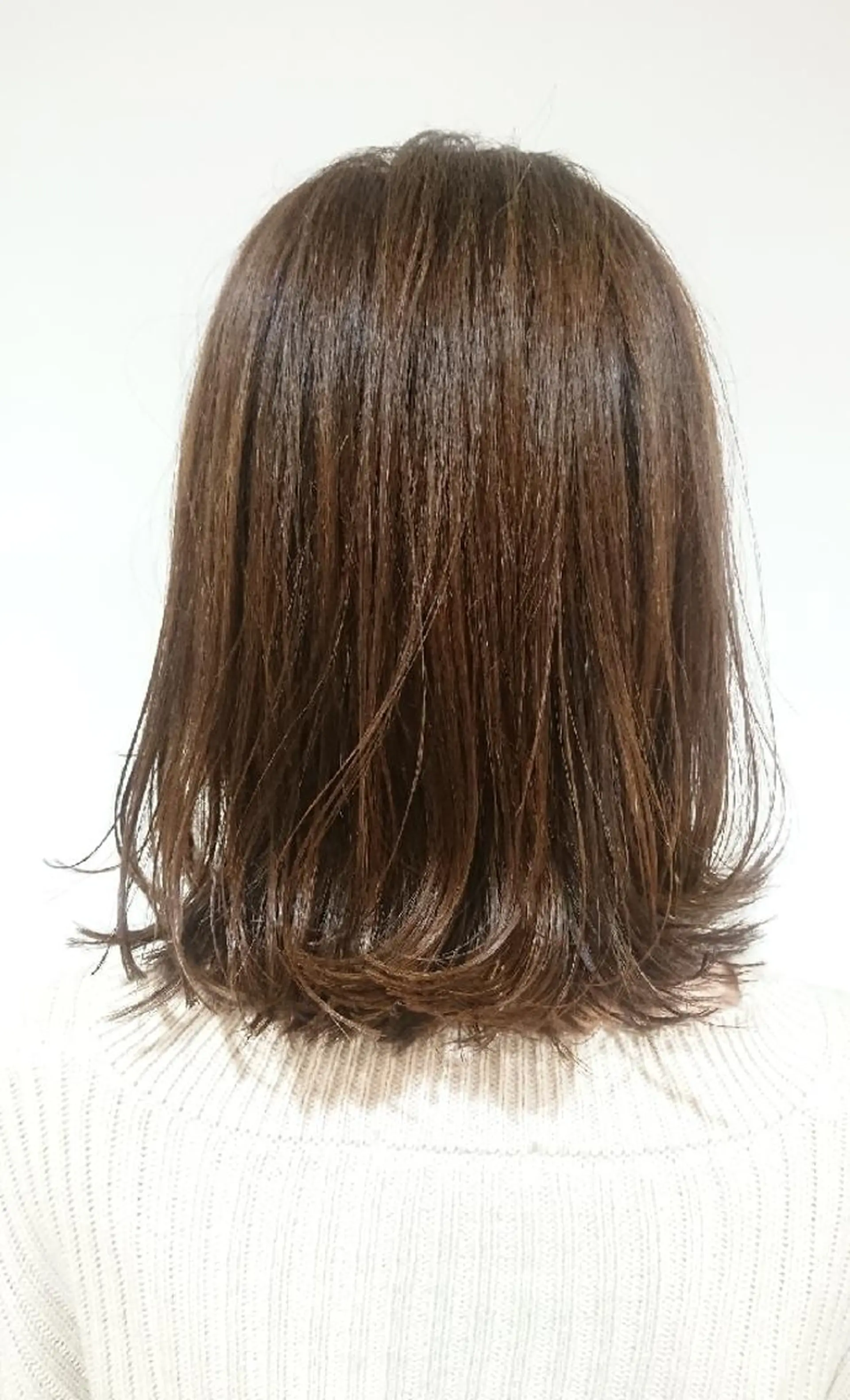 カラー ハイライトカラー ブリーチ/ヘアケア/ 艶髪/イギチハルのヘアスタイル