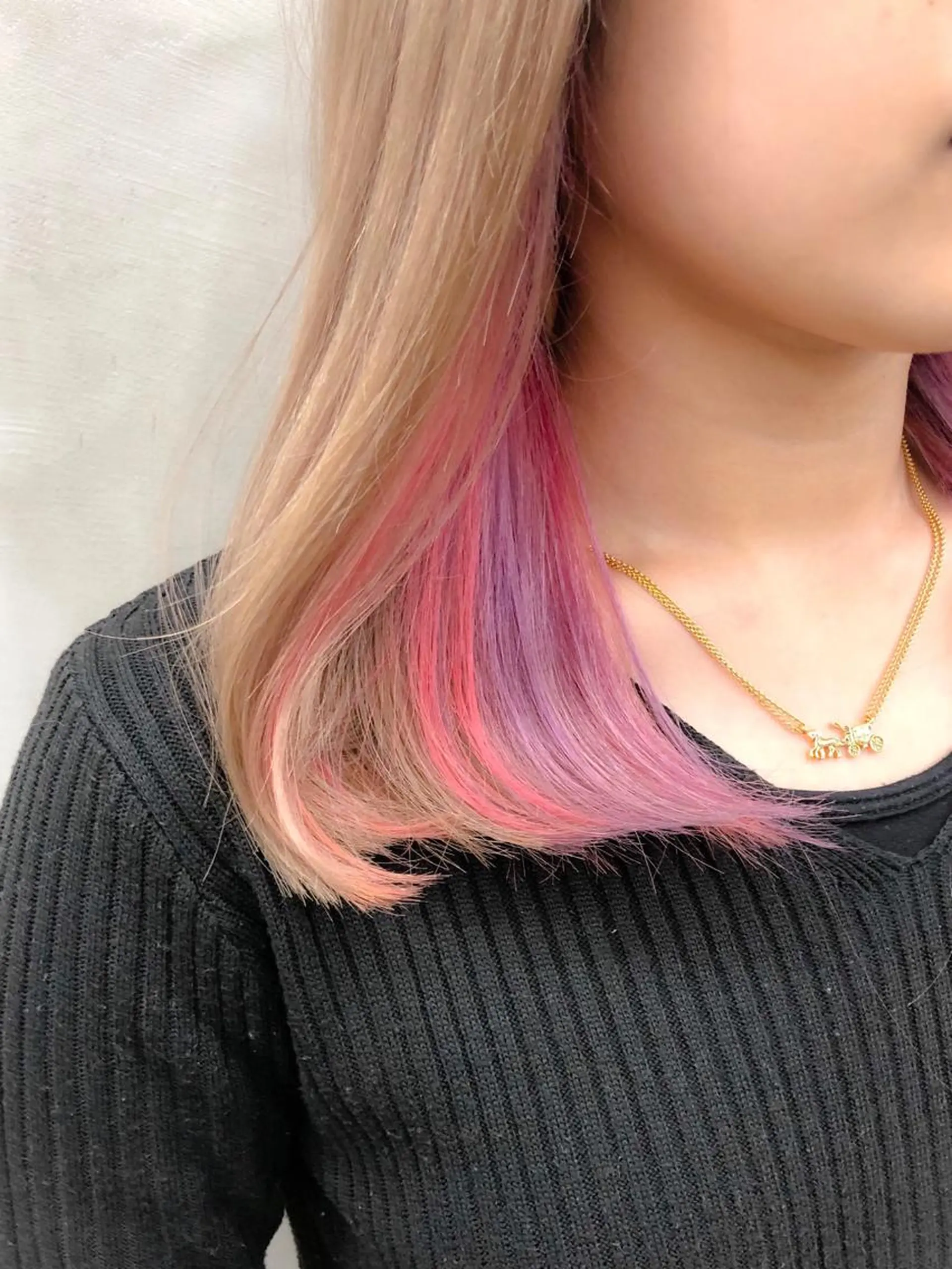 セミロング カラー ユニコーンカラー ショート・ボブ 徳竹淳一のヘアスタイル