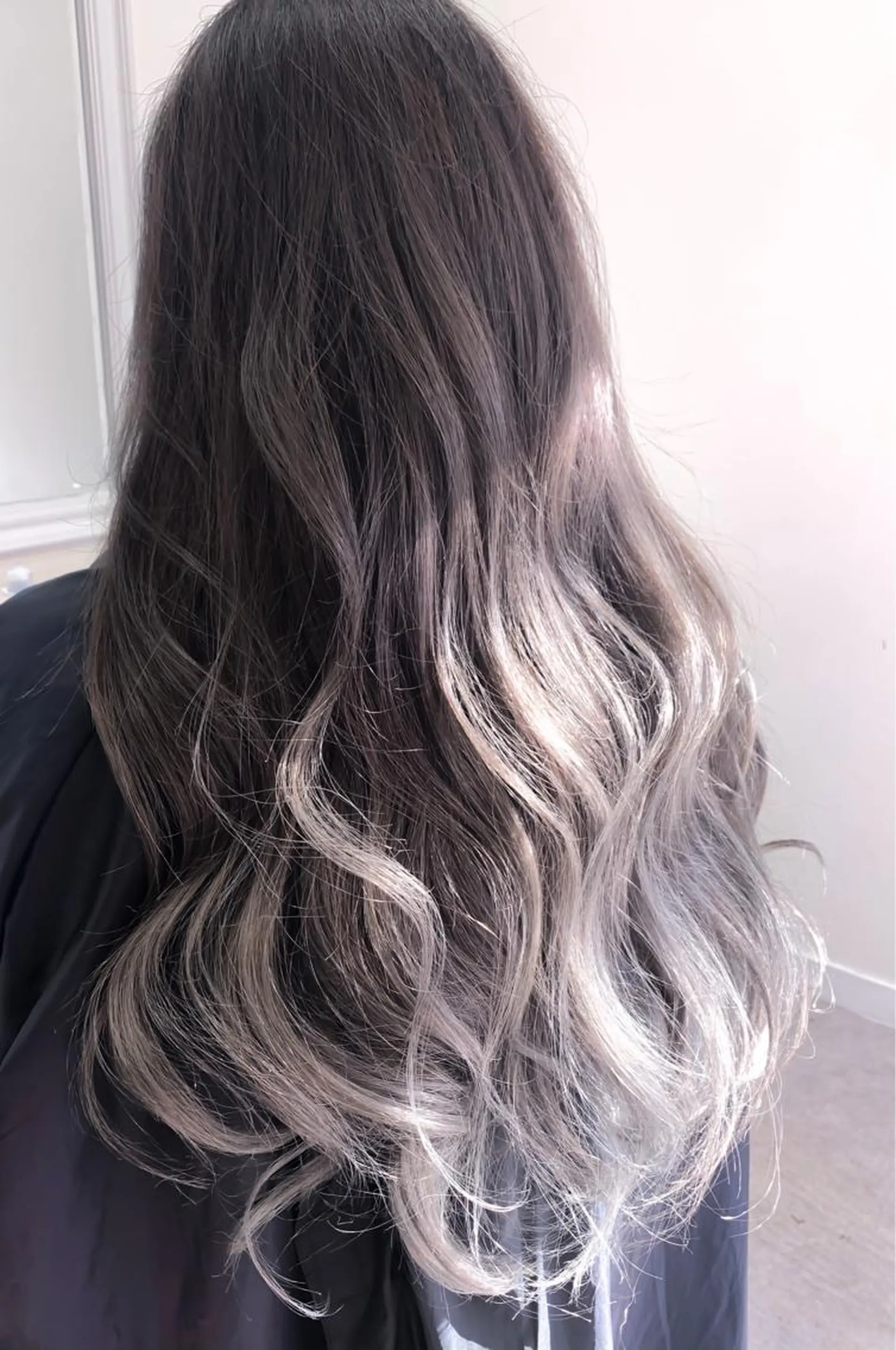 ロング ヘアカラー トリートメント Ars hair &naiiのヘアスタイル