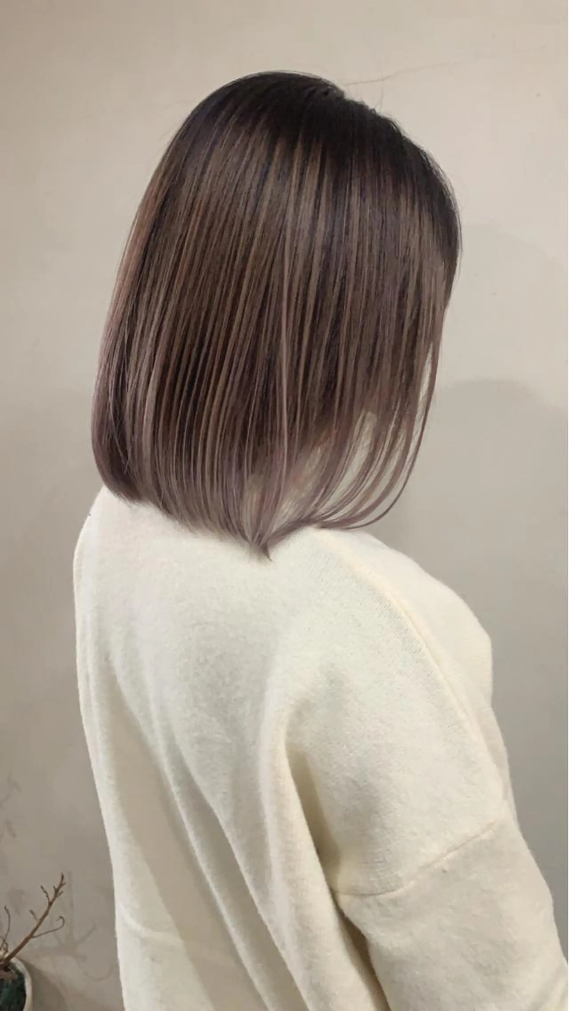 ミディアム カラー バレイヤージュ ベージュカラー グラデーションカラー ハイライトカラー オリーブカラー カット ヘアカラー トリートメント 京都/烏丸/ショート 徒歩1分/秋山のヘアスタイル