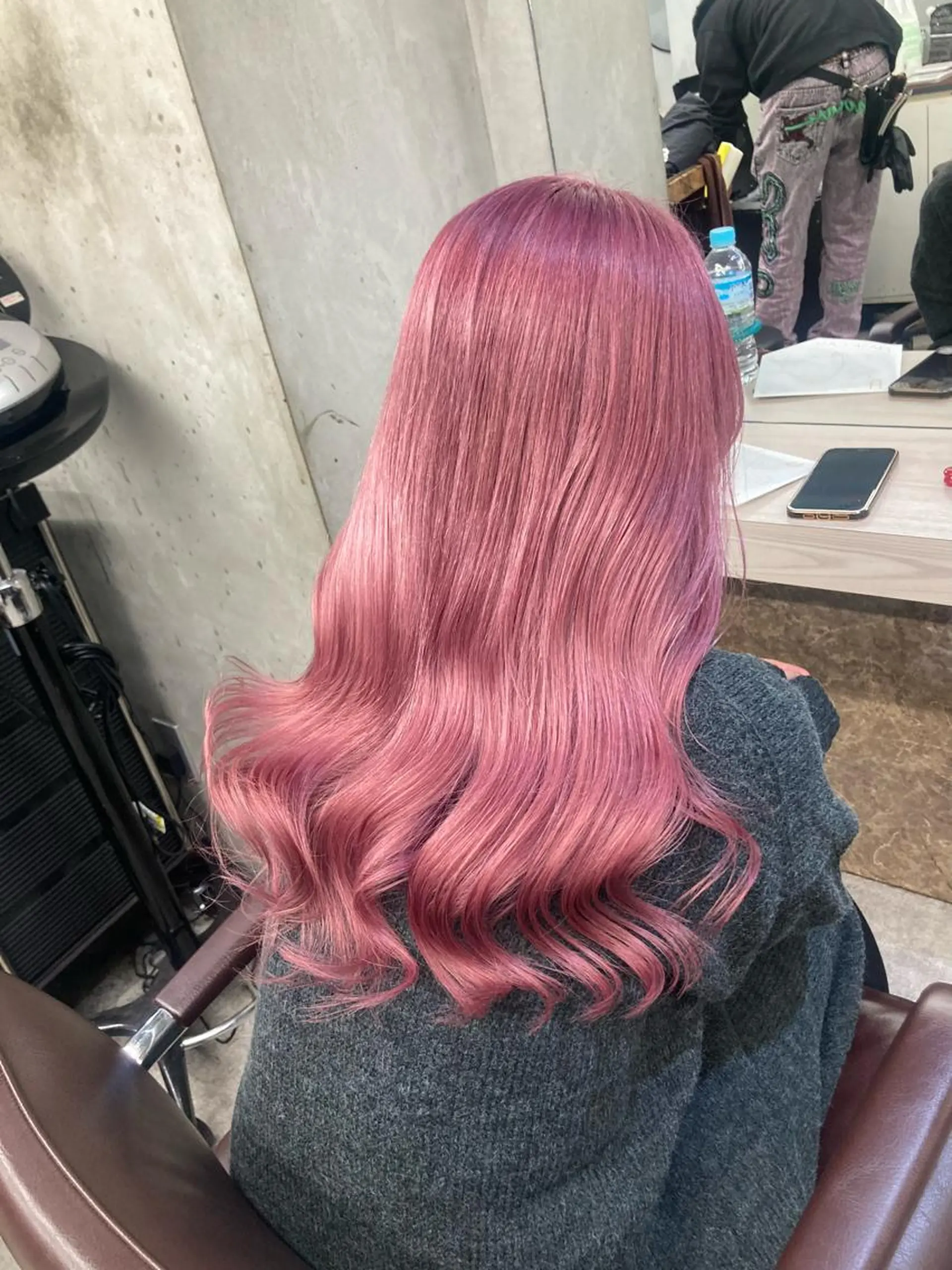 ロング カラー ピンクカラー ヘアカラー トリートメント ブリーチ&似合せボブ 田中寛十のヘアスタイル