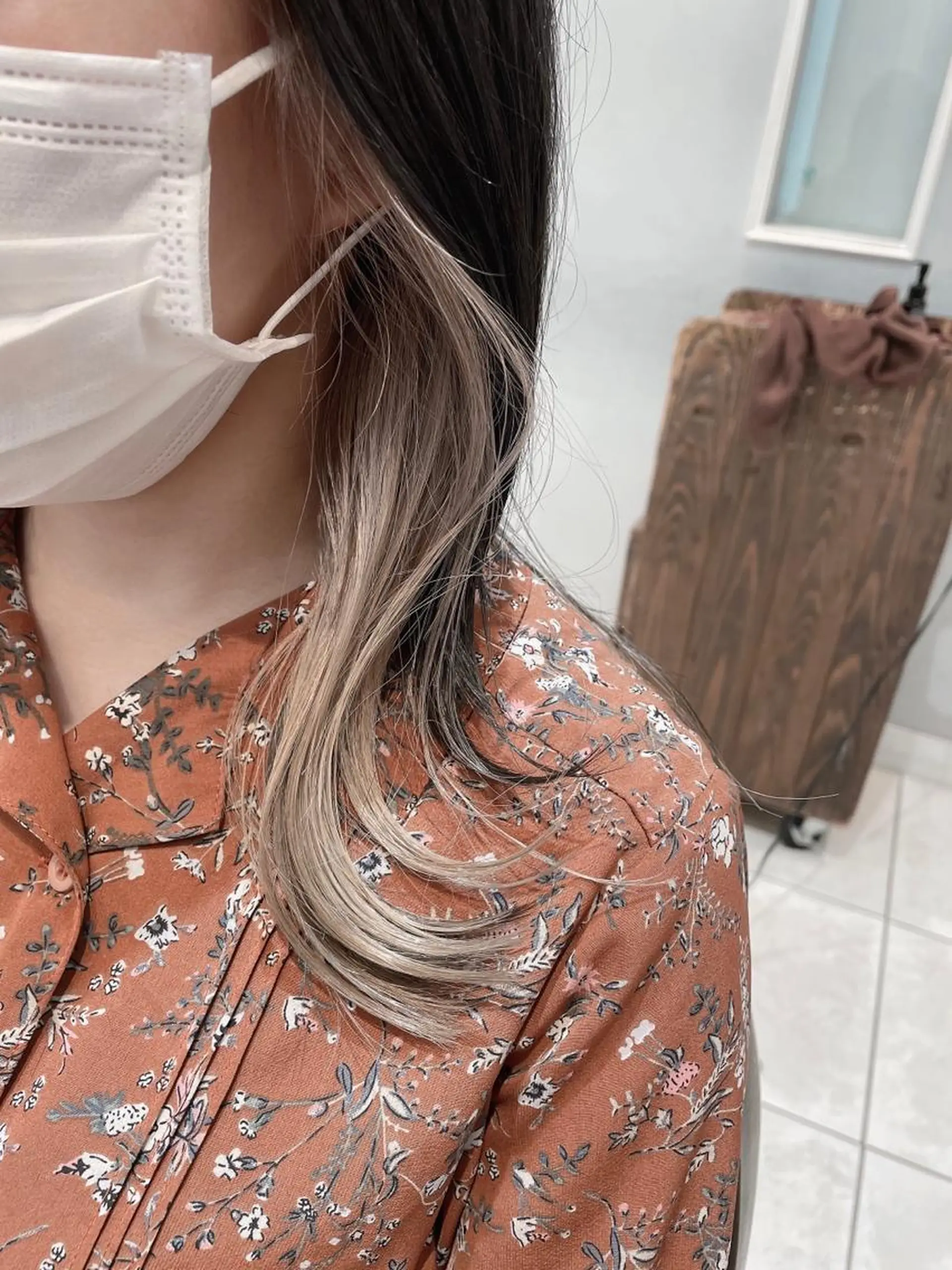 ミディアム カラー ベージュカラー ブリーチ カット ヘアカラー トリートメント 🦖鶴岡香純🦖 産休中のヘアスタイル