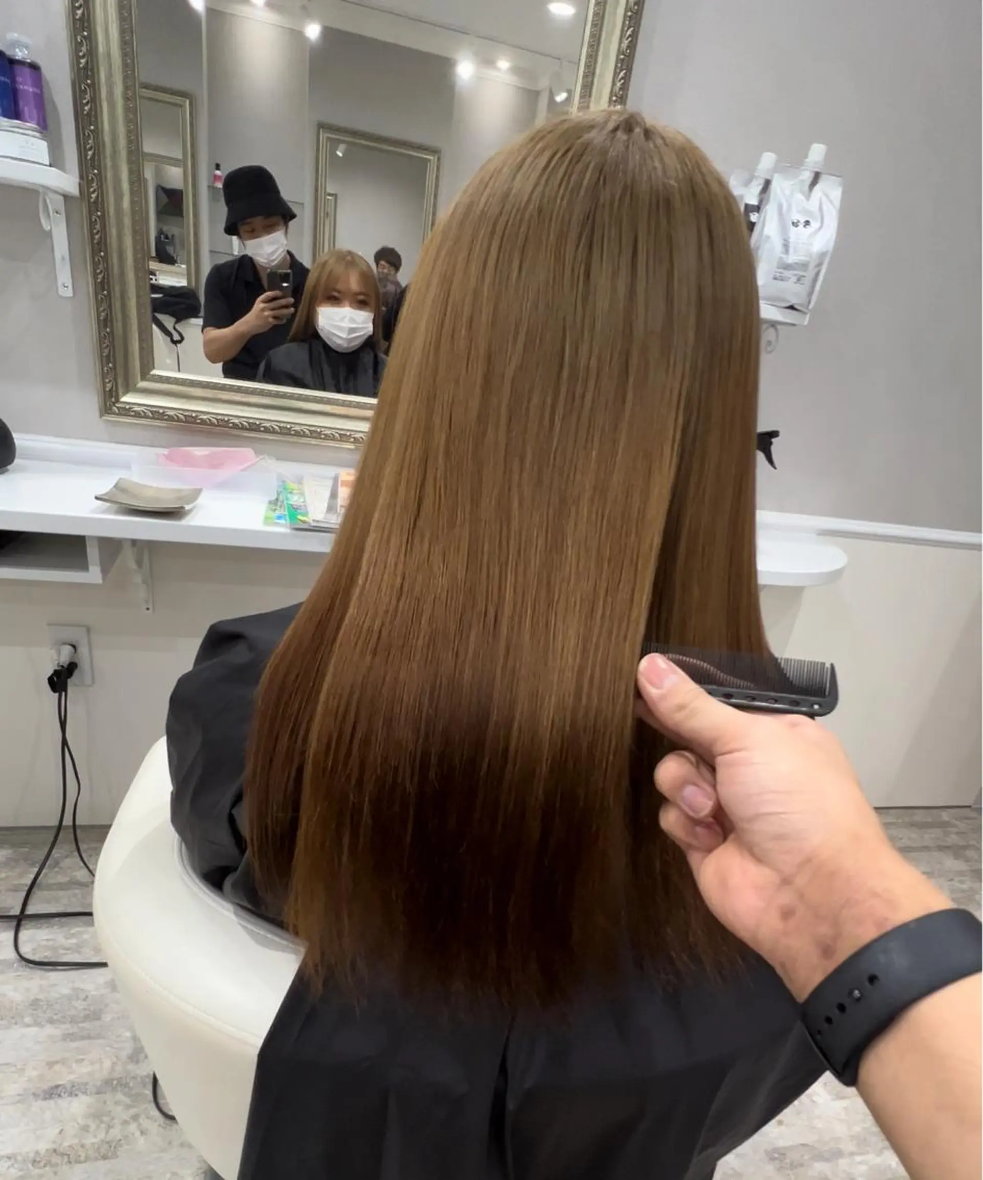 ロング 髪質改善 貸切サロンのヘアスタイル