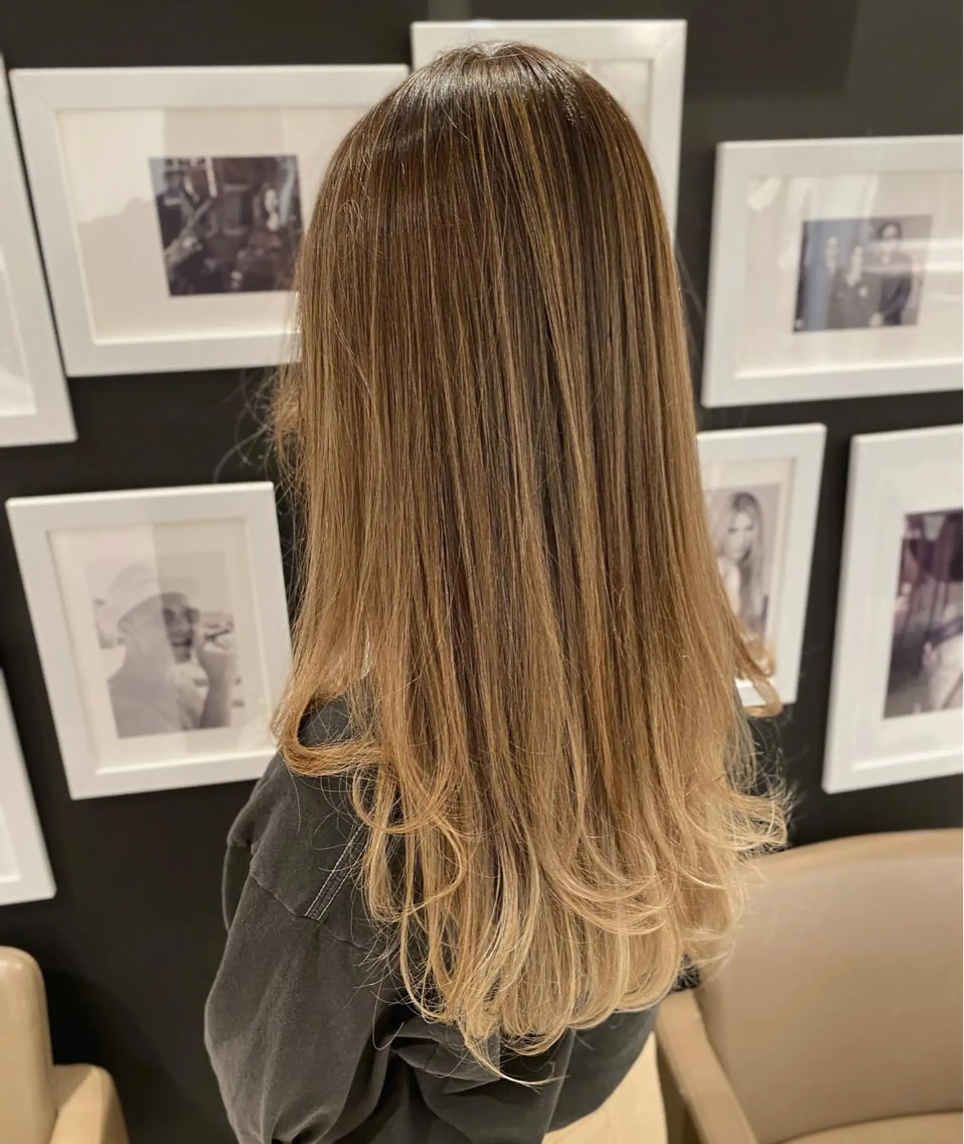 セミロング カラー 🇺🇸海外デザイン iCON TOKYOのヘアスタイル