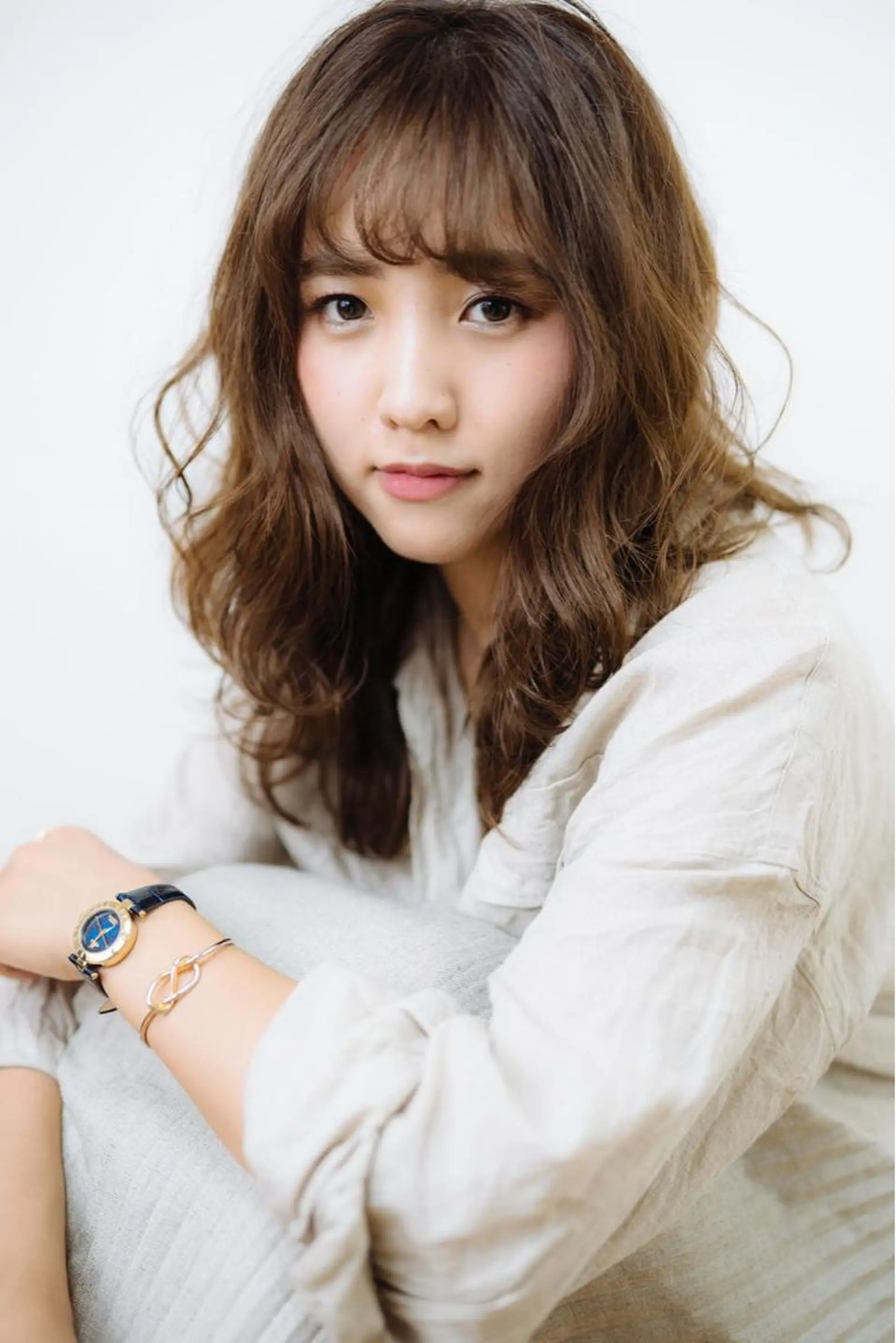 セミロング 板倉 花連のヘアスタイル