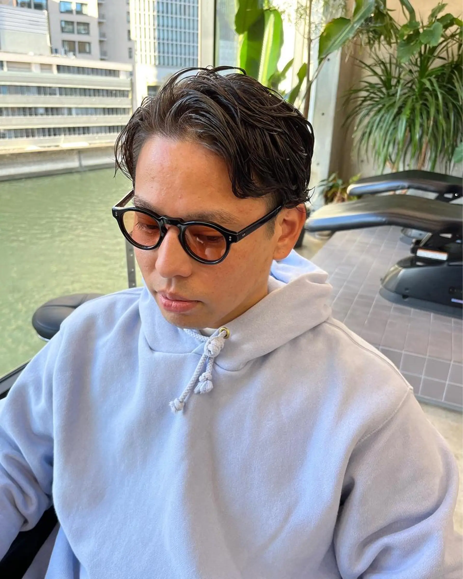 ショート パーマ メンズ カット ダブルカラー/ ケアブリーチ/クニトのヘアスタイル