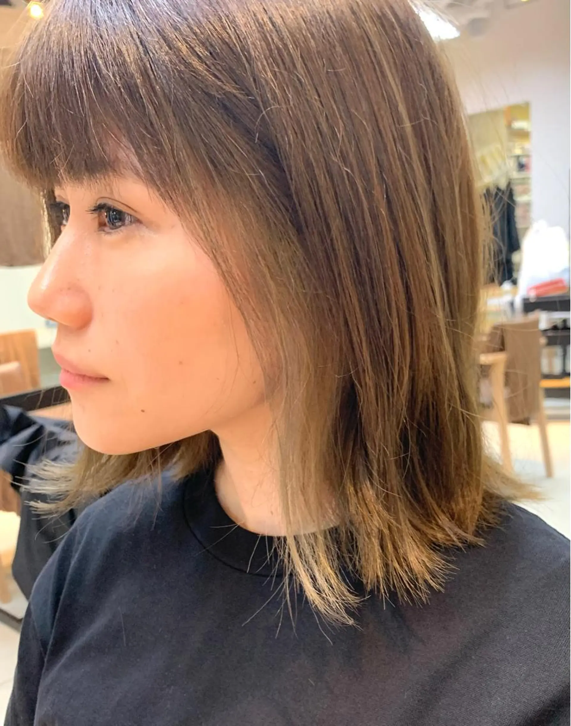 ミディアム カラー ブリーチ イヤリングカラー 似合わせショート×透 明感/やじまたかしのヘアスタイル