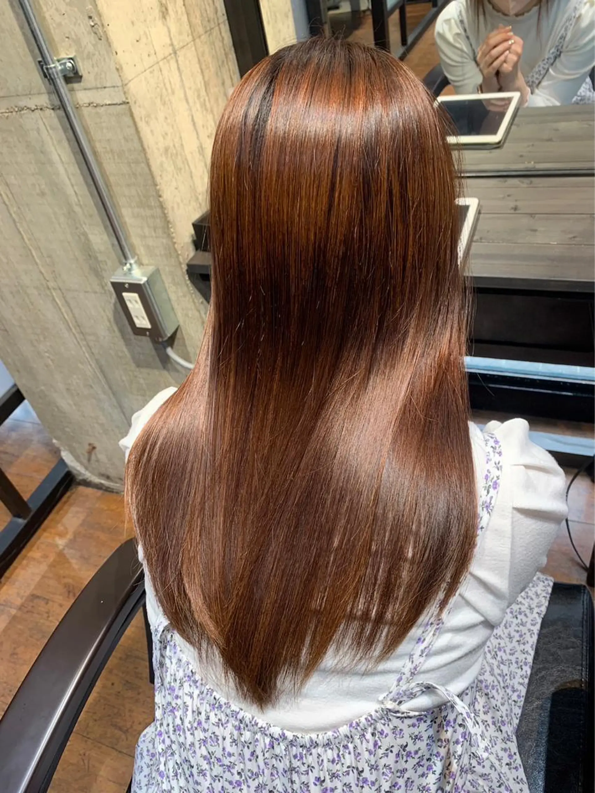 ロング ヘアカラー 縮毛矯正 トリートメント カラー/ブリーチ 岸谷真幸のヘアスタイル