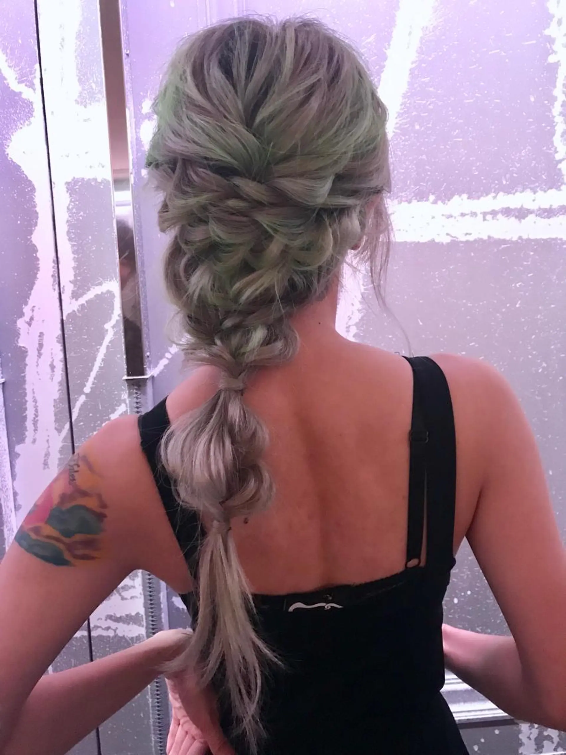 ロング ヘアアレンジ 森本 笑のヘアスタイル