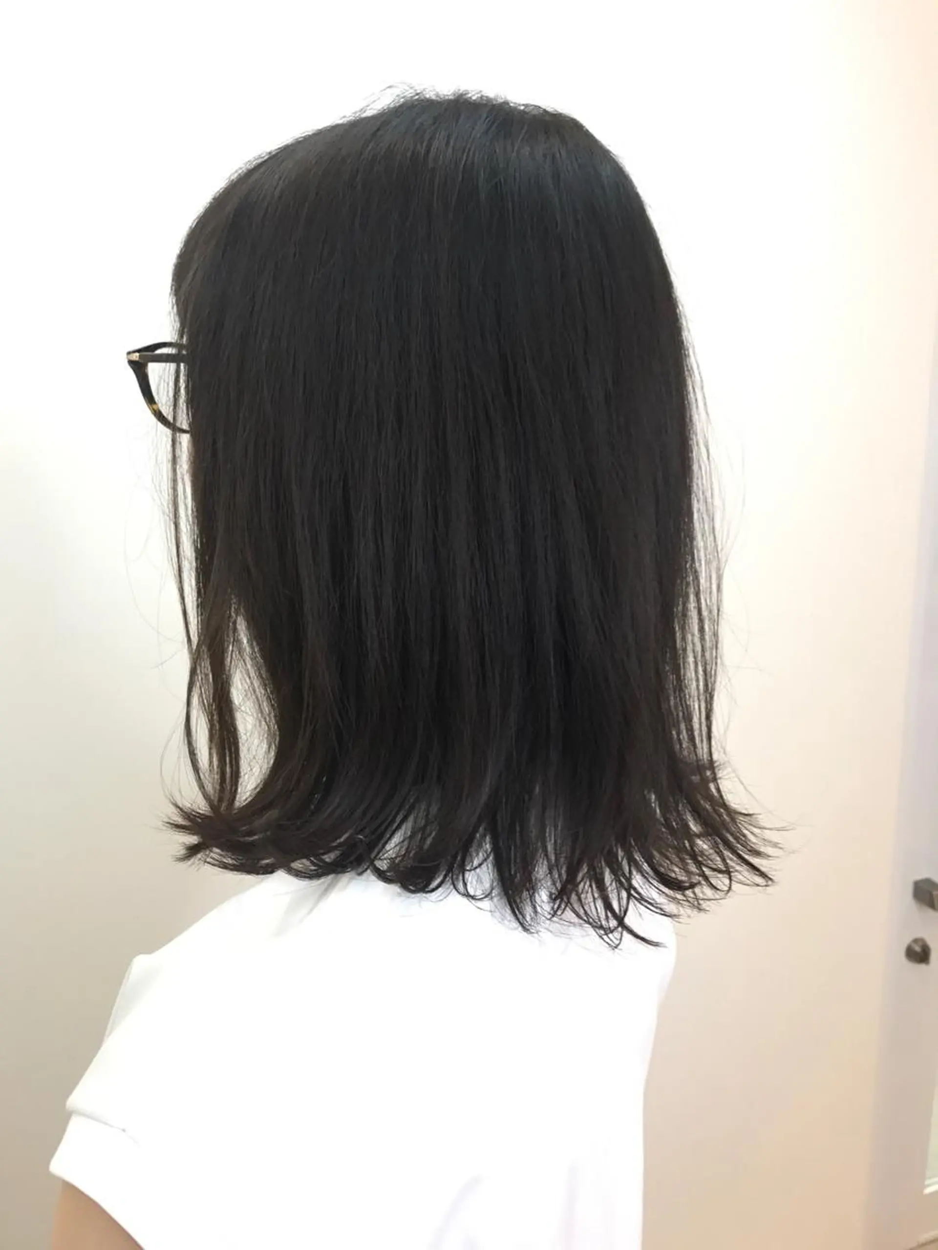 ミディアム カラー カット ヘアカラー 湯浅 了一のヘアスタイル