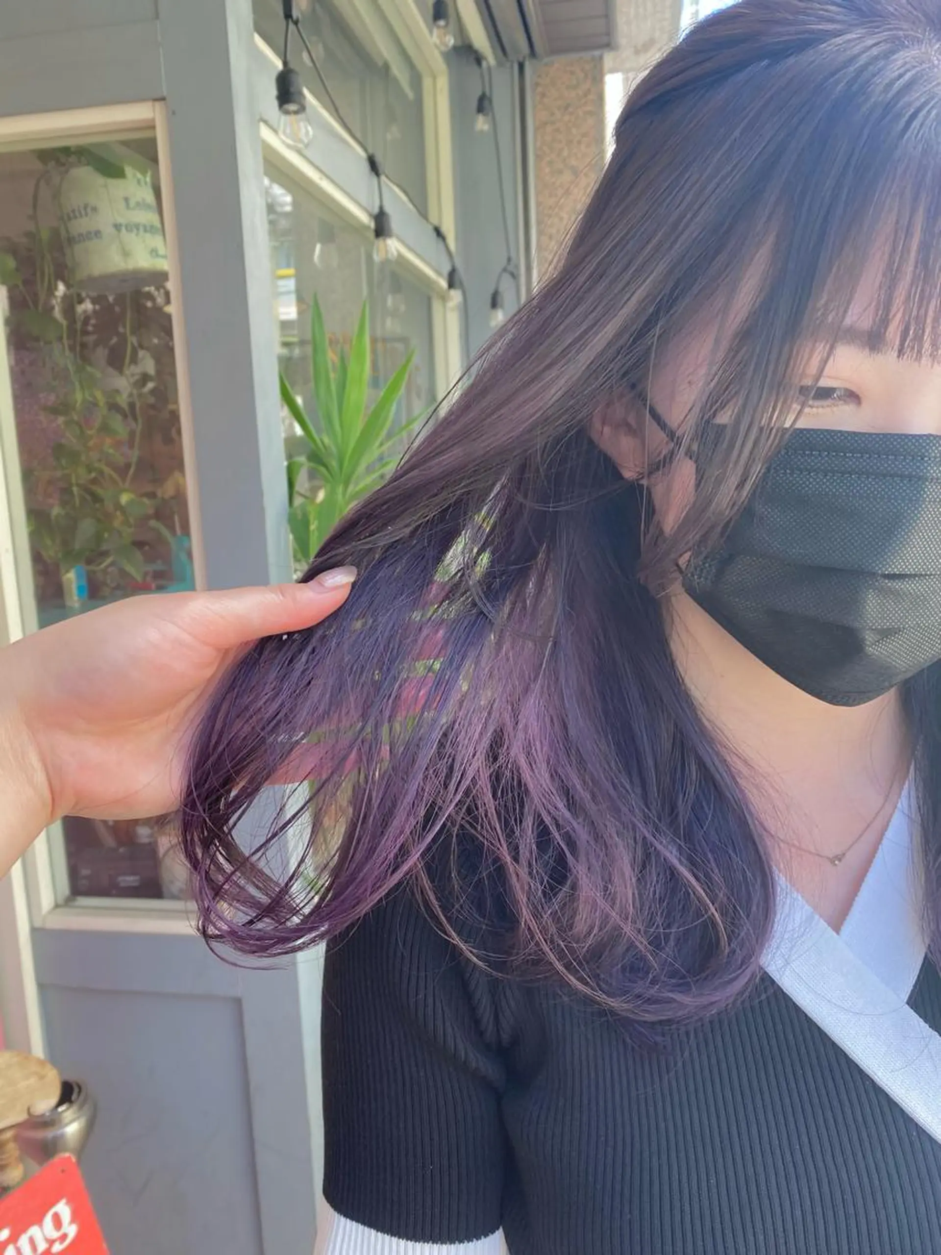 ミディアム カラー ヤスザトアヤノ ／レイヤー／オリーブのヘアスタイル