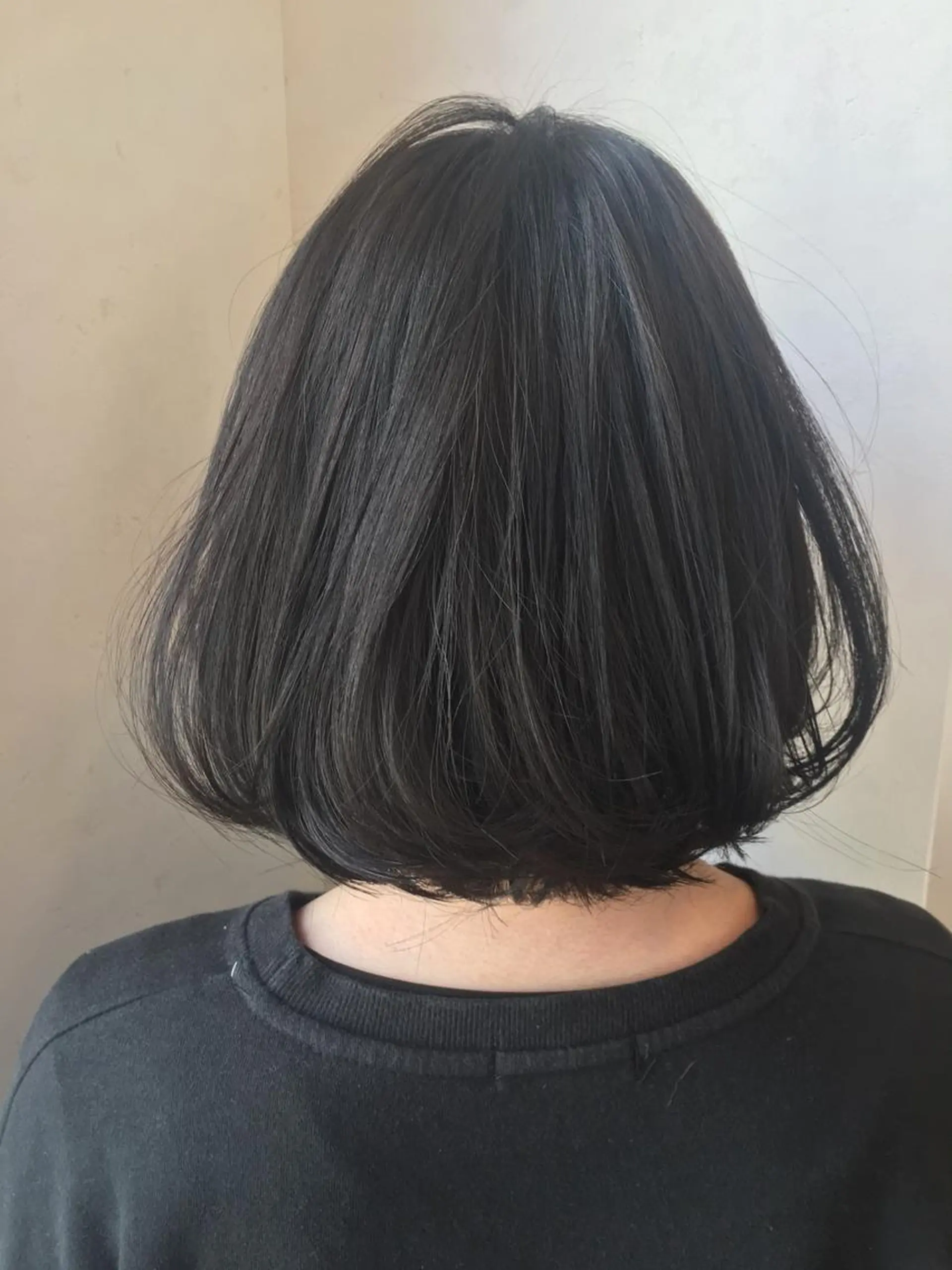 ミディアム カラー グレージュ カット ヘアカラー TOWA 野村　コウダイのヘアスタイル
