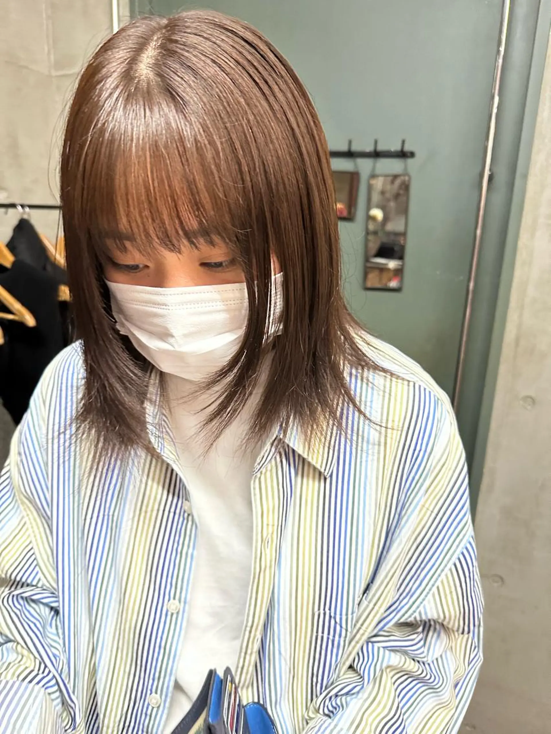 ミディアム カラー ベージュカラー SALTWATER AYARIのヘアスタイル