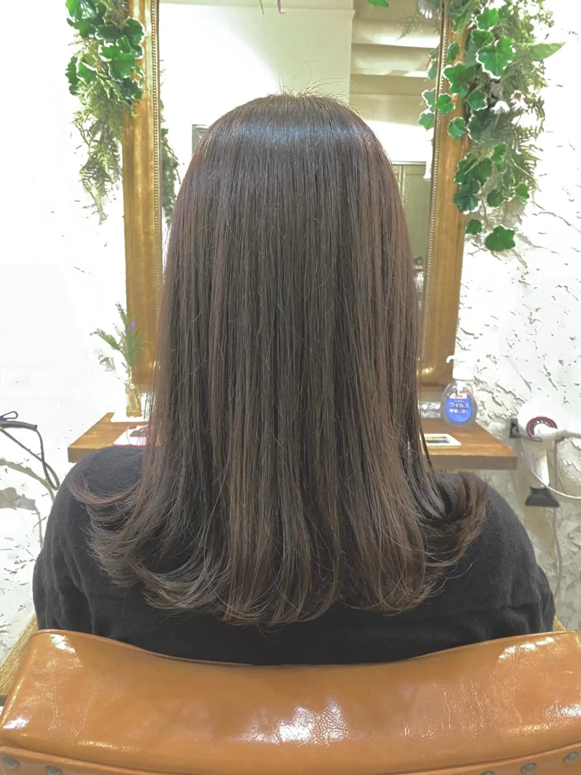 ミディアム カラー カット ヘアカラー よこもり あいのヘアスタイル