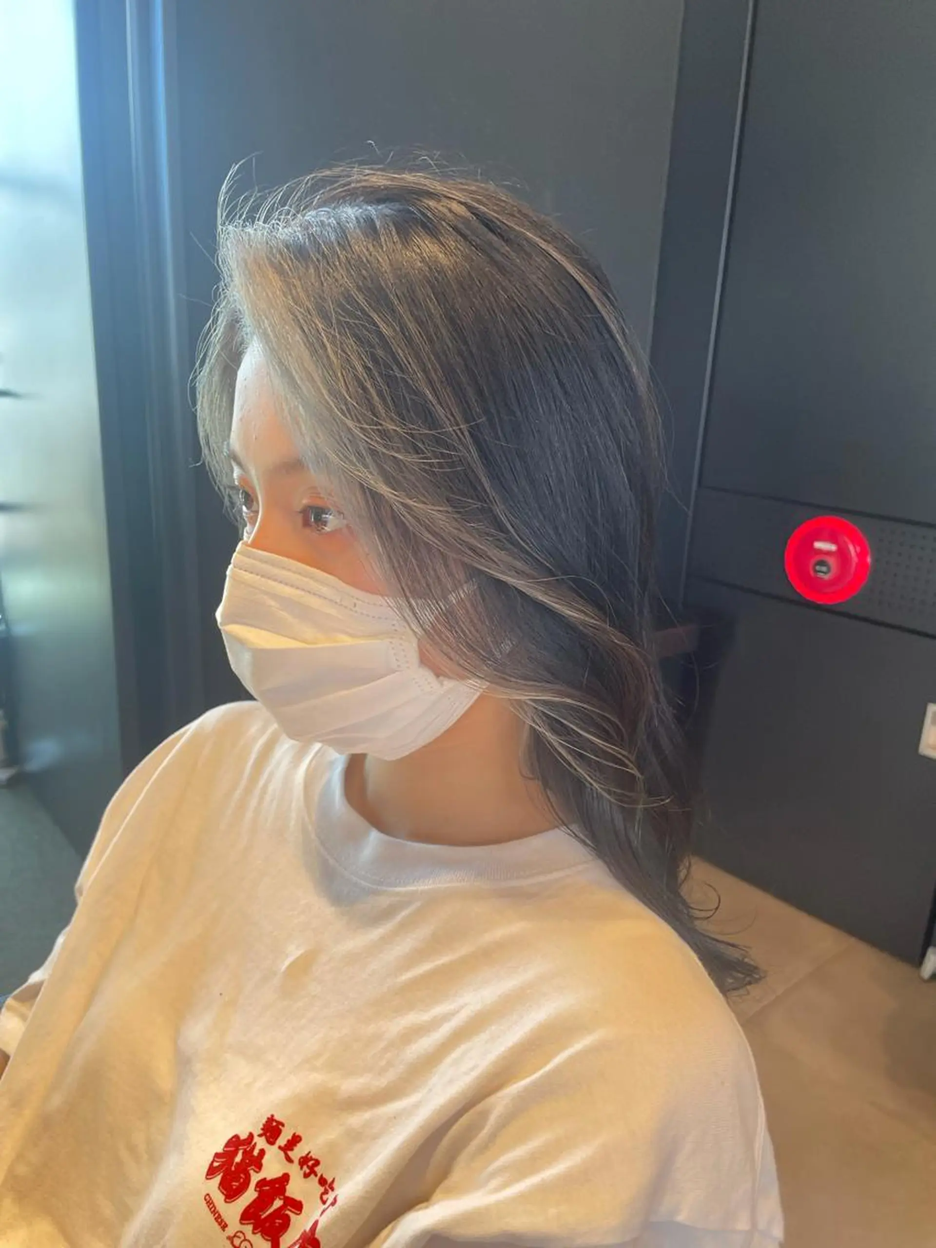 ロング カラー ヘアカラー LANVERY所属・うる艶ヘア💐 艶ハイトーン💐彩夏のヘアスタイル