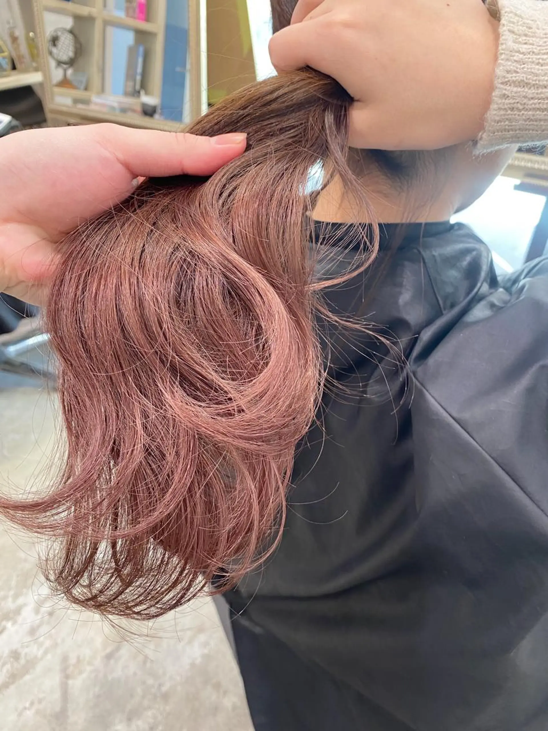 ミディアム カラー ヘアアレンジ ピンクカラー ヘアカラー トリートメント BANK'S hair所属・寺坂雄飛 店長のヘアスタイル