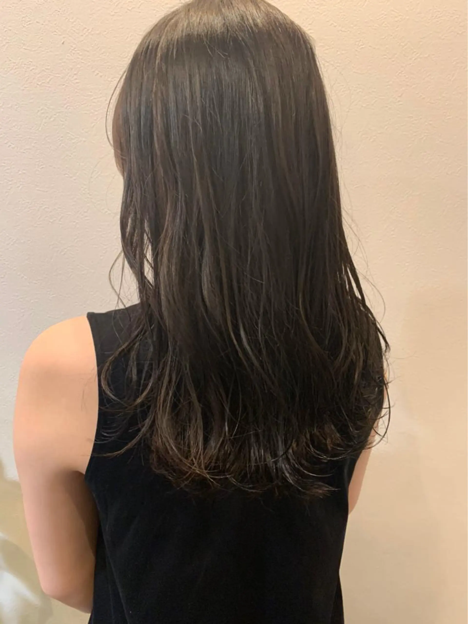 ロング 白井 雅美のヘアスタイル