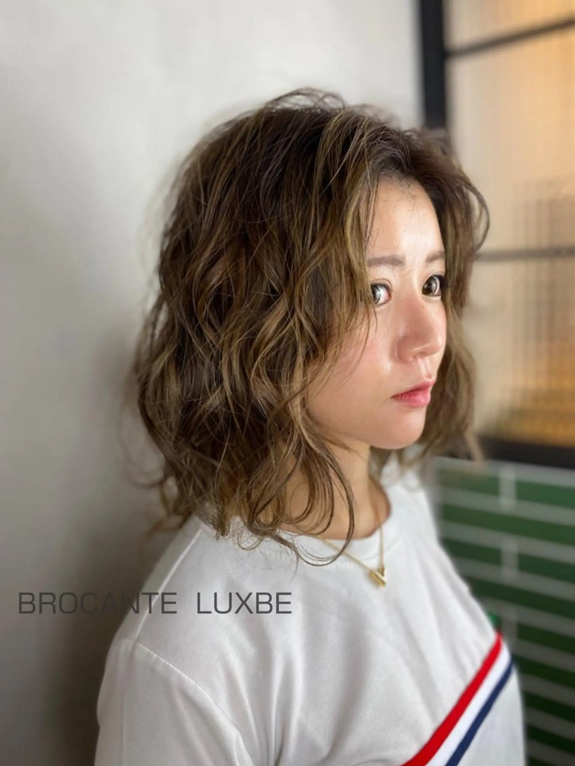 ミディアム カラー バレイヤージュ 外国人風カラー レイヤーカット カット ヘアカラー BROCANTE✂︎ karasawa.nのヘアスタイル