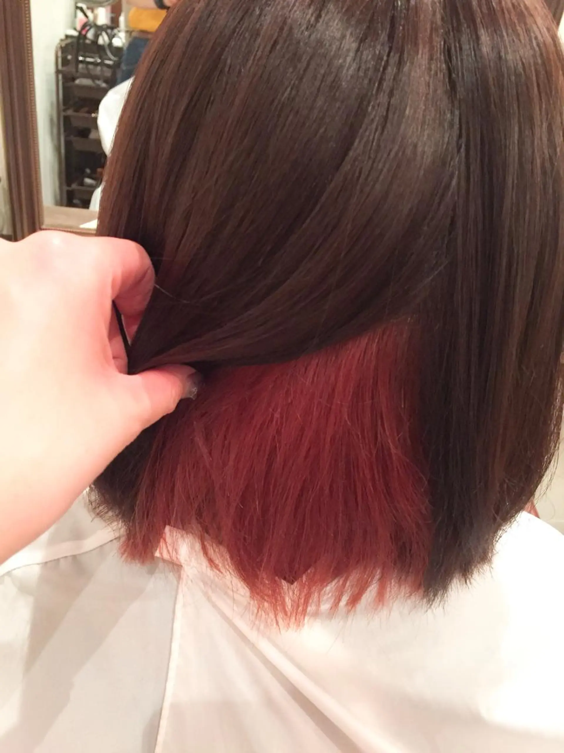 ショート カラー インナーカラー いしだ みさきのヘアスタイル