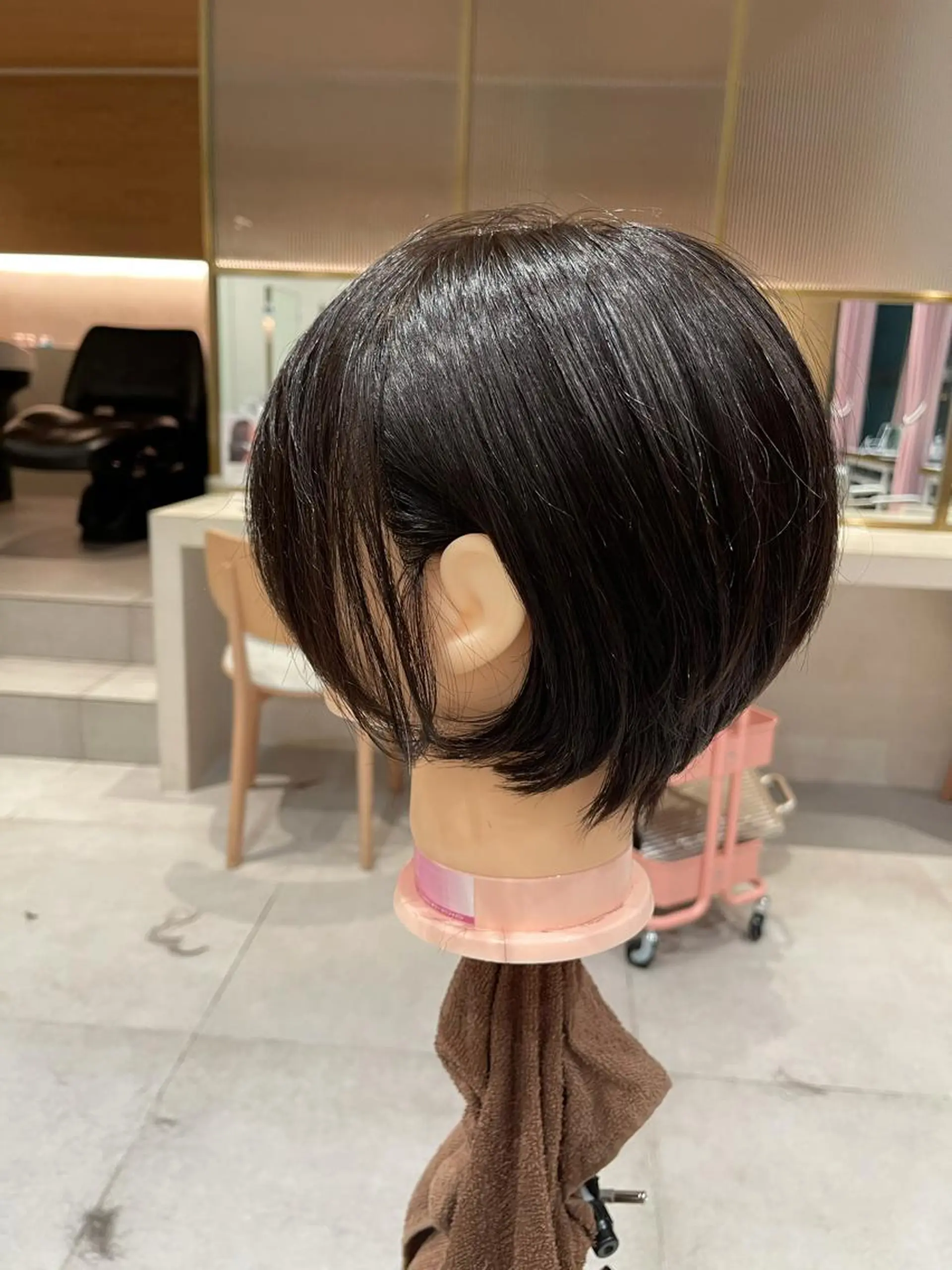 ショート ショートヘア ボブパーマ ウルフパーマのヘアスタイル