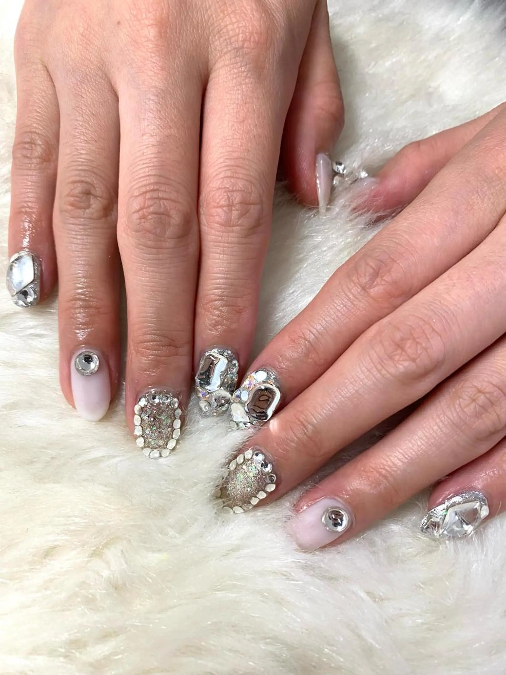 ネイル ハンドネイル OOMINE KAORIのネイルデザイン