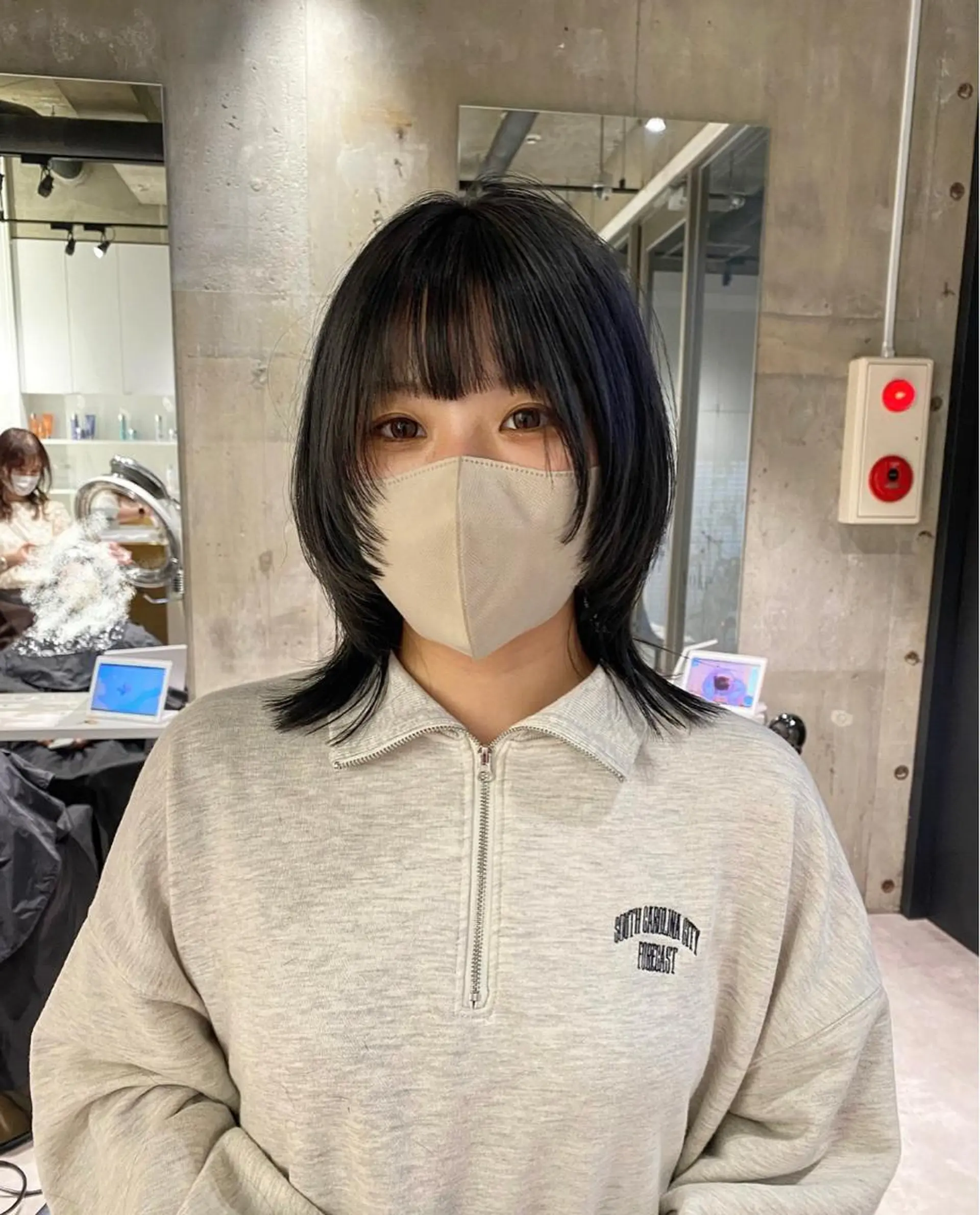 ミディアム すぎもと さき⚡️ 朝ラク・*パーマのヘアスタイル