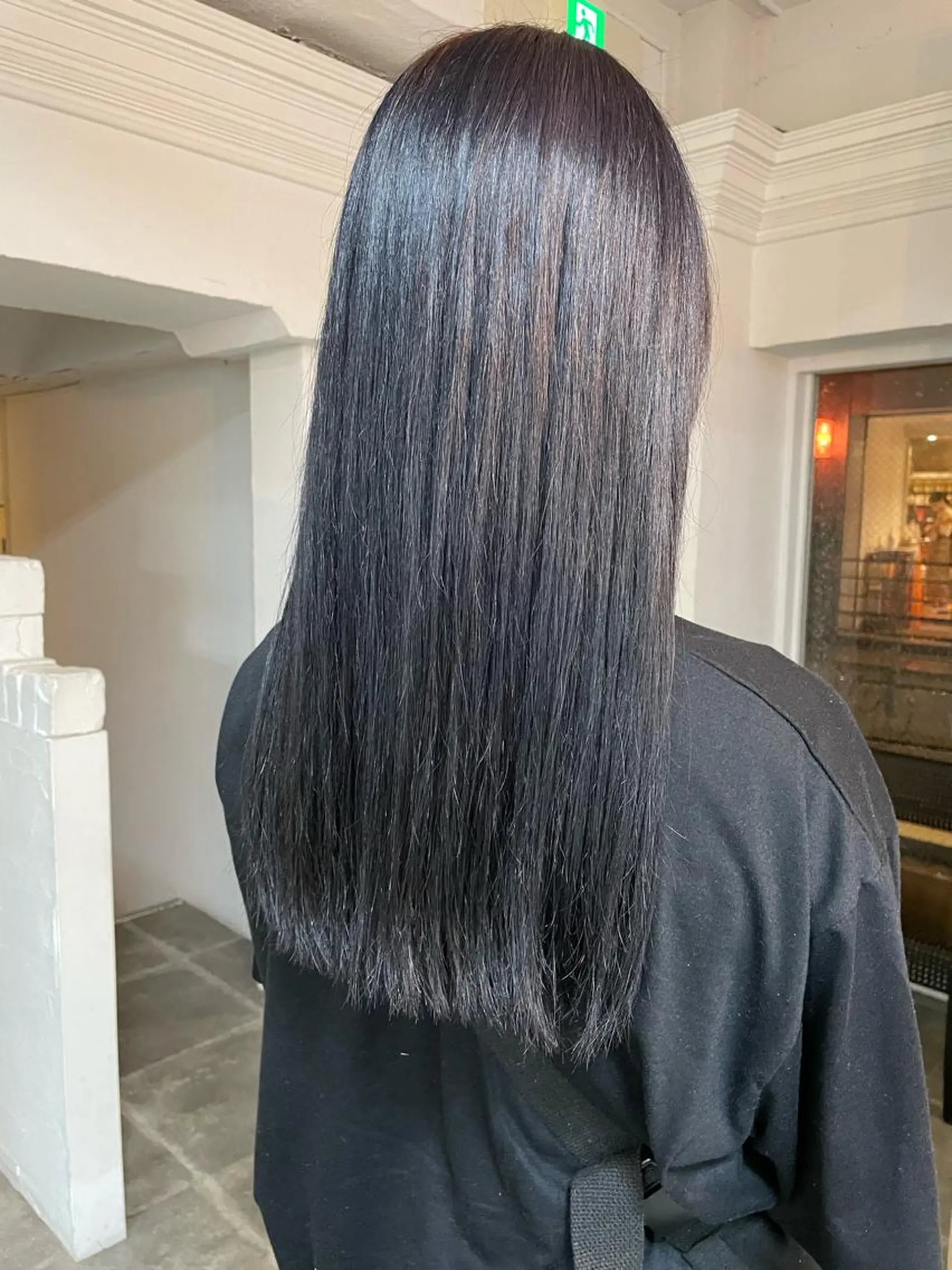 ロング カット ヘアカラー トリートメント 平 ちひろのヘアスタイル