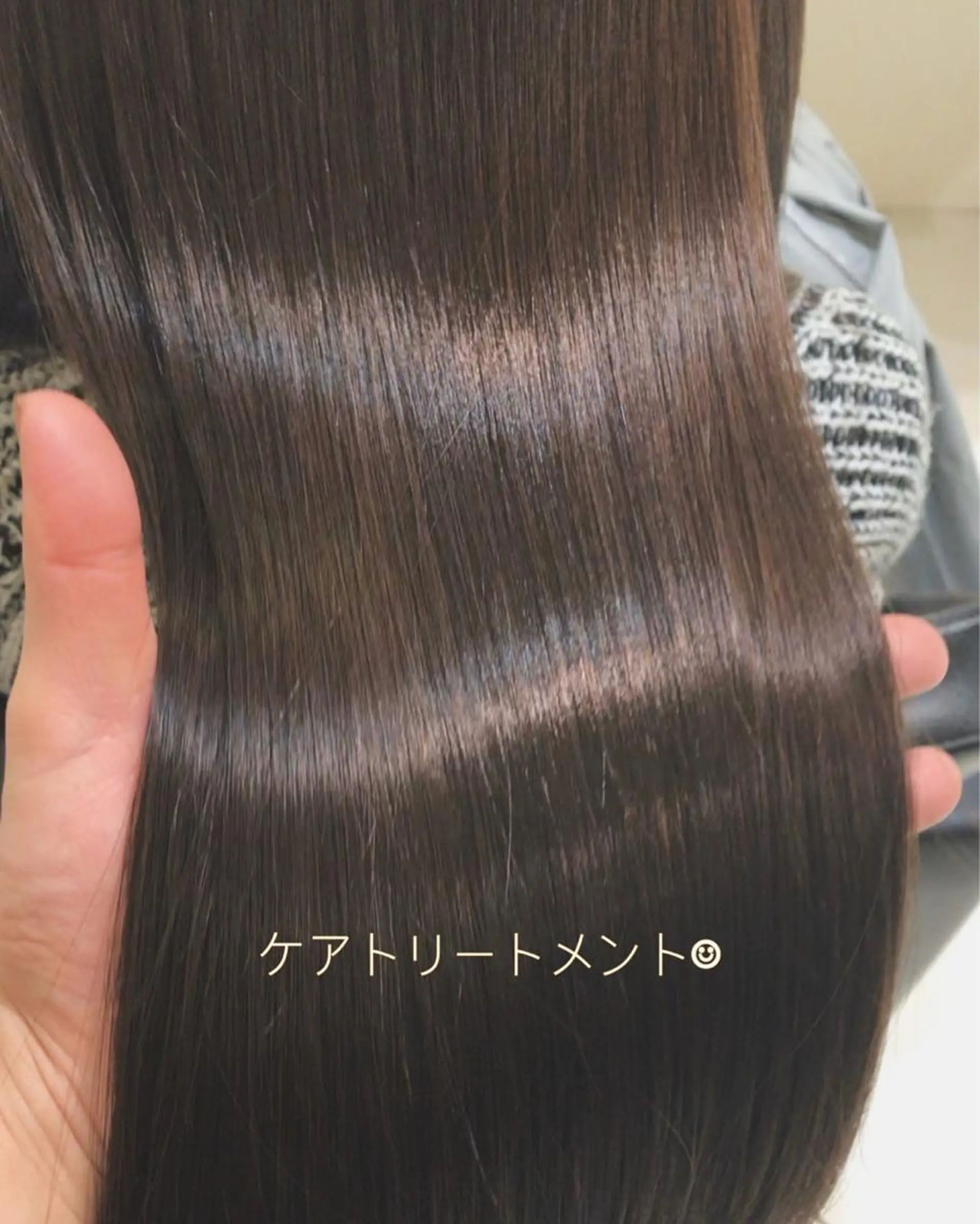 セミロング カラー 髪質改善 トリートメント エクステ　ユノキ リョウタのヘアスタイル