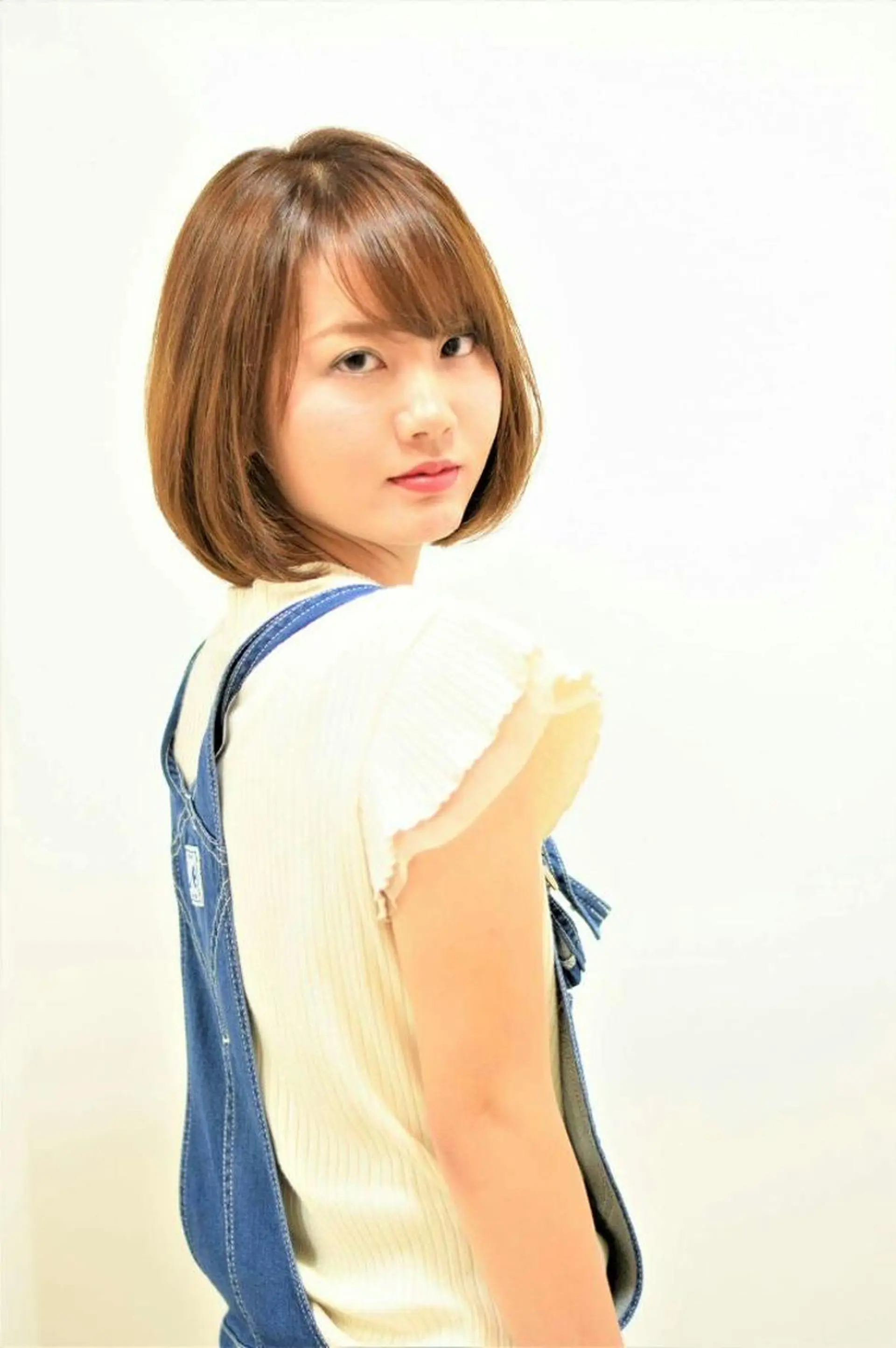 ミディアム ボブ 鈴木 貴之のヘアスタイル