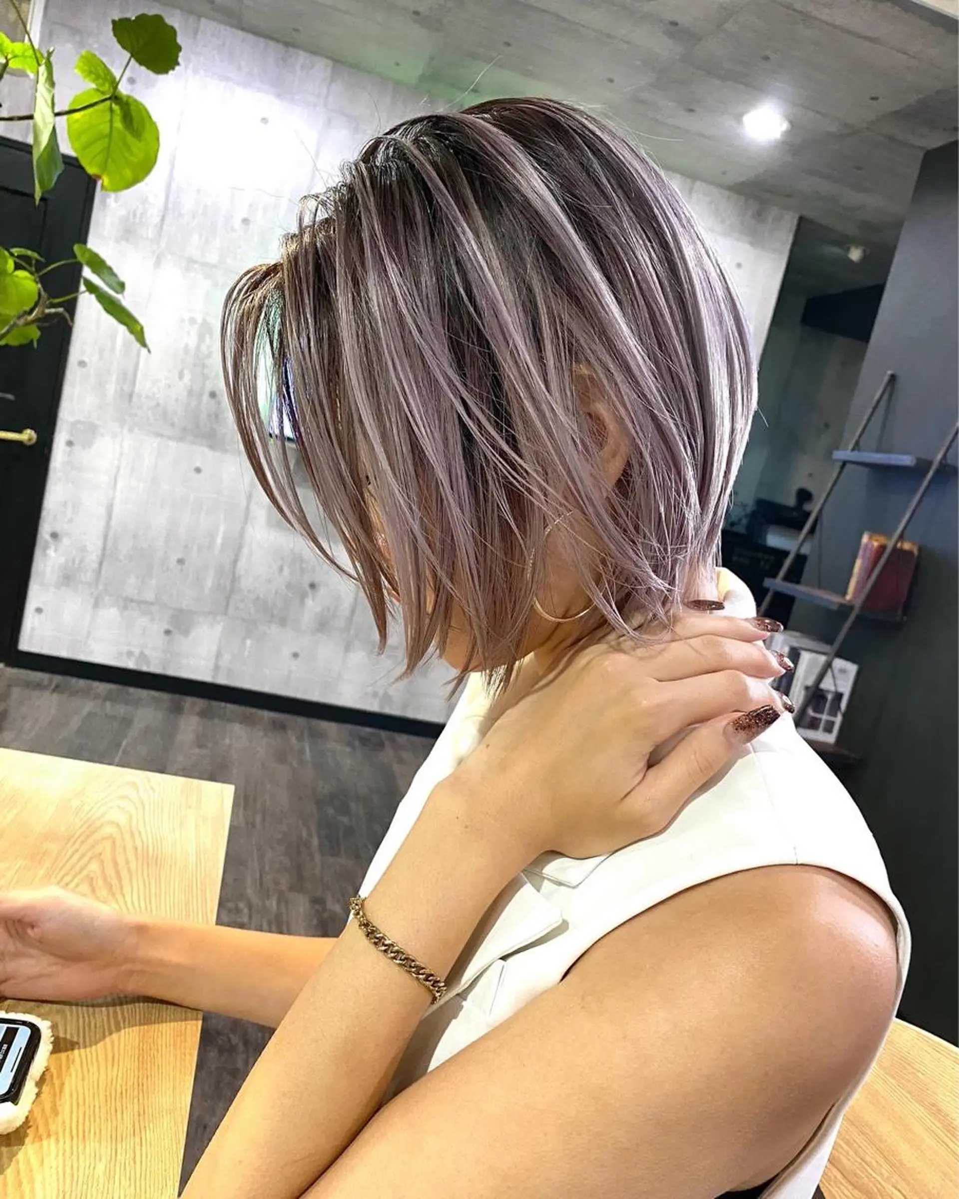 ショート カラー ヘアカラー XELVE所属・髪質改善♠️ KENTAROのヘアスタイル